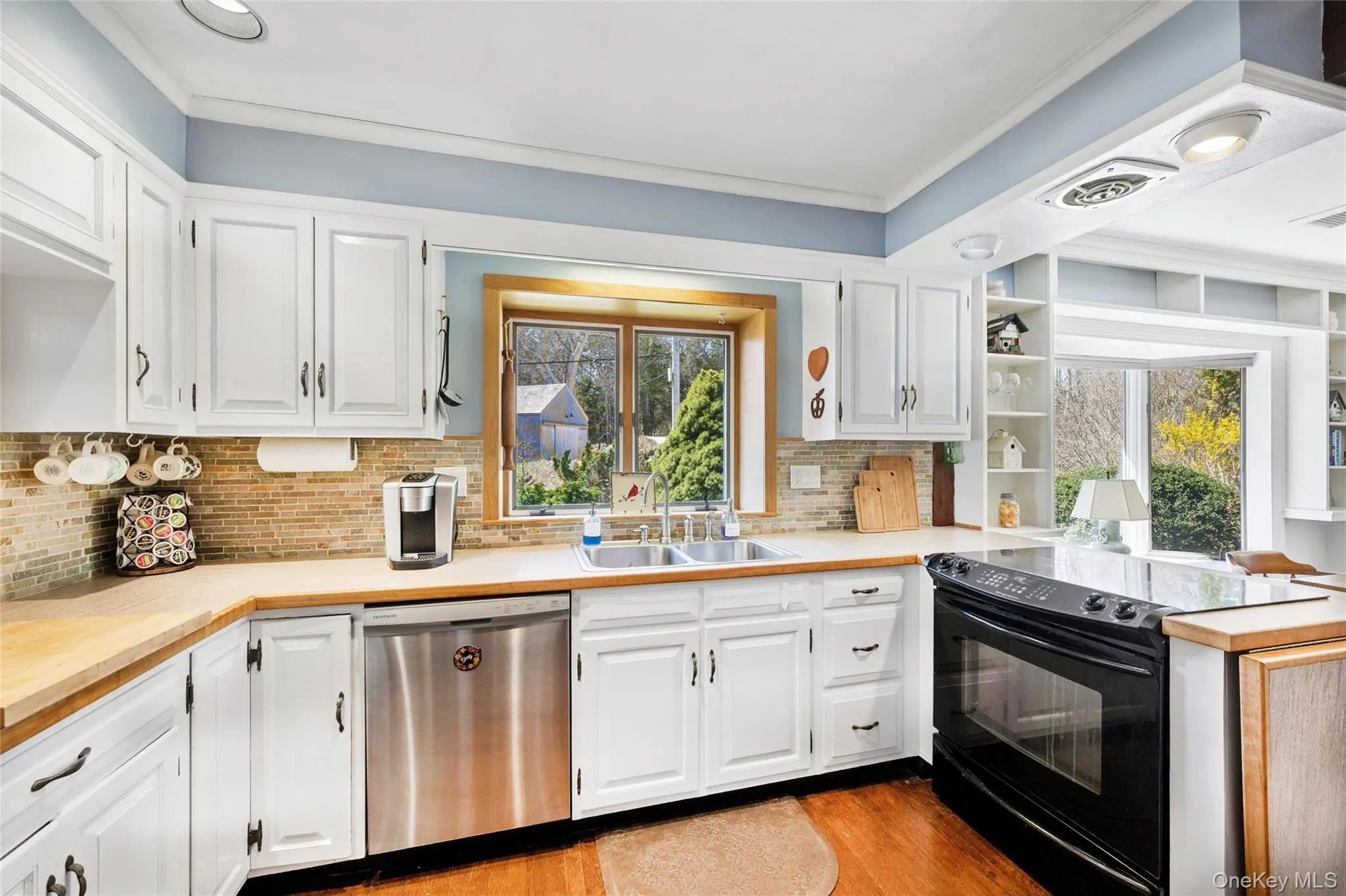 1100 Huntington Boulevard, Southold, NY, 3 Bedrooms Bedrooms, 12 Rooms Rooms,3 BathroomsBathrooms,Residential Lease,For Rent,Huntington,0,976904 1100 Huntington Boulevard, Southold, NY, 3 Bedrooms Bedrooms, 12 Rooms Rooms,3 BathroomsBathrooms,Residential Lease,For Rent,Huntington,0,976904