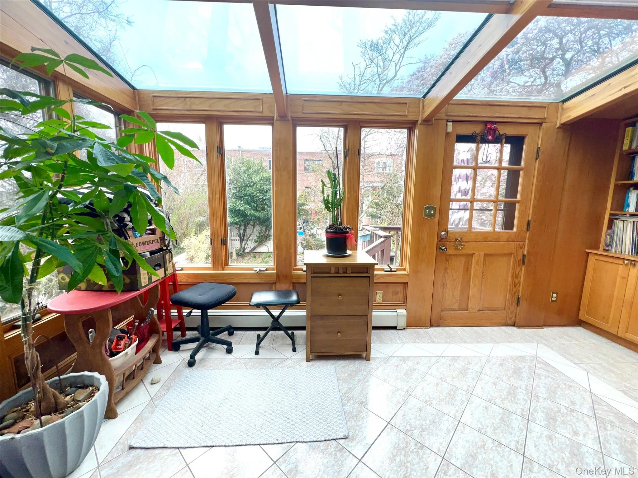 2561 Eastchester Road, New York, NY, 3 Bedrooms Bedrooms, 6 Rooms Rooms,2 BathroomsBathrooms,Residential,For Rent,Eastchester,0,976915 2561 Eastchester Road, New York, NY, 3 Bedrooms Bedrooms, 6 Rooms Rooms,2 BathroomsBathrooms,Residential,For Rent,Eastchester,0,976915