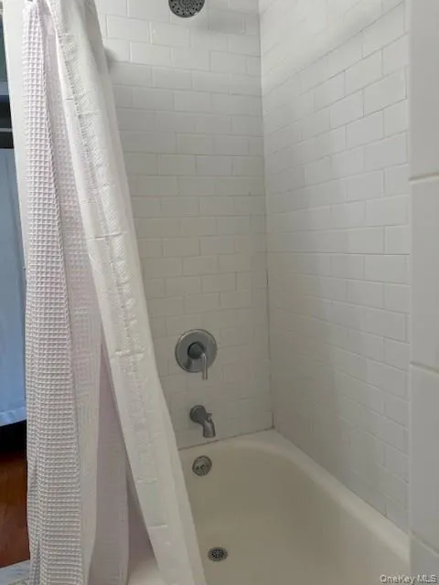 119 Lake Shore Drive, Brookhaven, NY, 1 Bedroom Bedrooms, 3 Rooms Rooms,1 BathroomBathrooms,Residential Lease,For Rent,Lake Shore,0,976916 119 Lake Shore Drive, Brookhaven, NY, 1 Bedroom Bedrooms, 3 Rooms Rooms,1 BathroomBathrooms,Residential Lease,For Rent,Lake Shore,0,976916