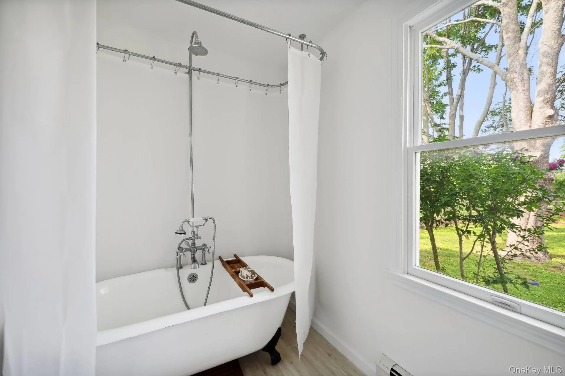 2600 Oregon Road, Mattituck 2600 Oregon Road, Mattituck