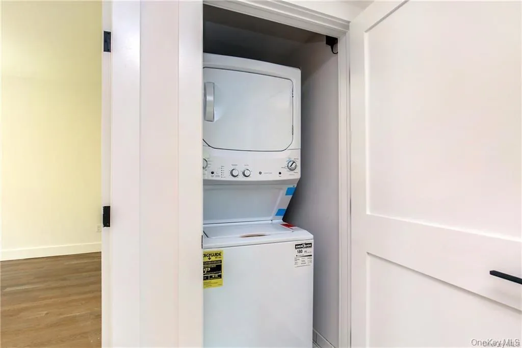 708 Saw Mill River Road, Greenburgh, NY, 2 Bedrooms Bedrooms, 3 Rooms Rooms,1 BathroomBathrooms,Residential Lease,For Rent,Saw Mill River,0,976960 708 Saw Mill River Road, Greenburgh, NY, 2 Bedrooms Bedrooms, 3 Rooms Rooms,1 BathroomBathrooms,Residential Lease,For Rent,Saw Mill River,0,976960