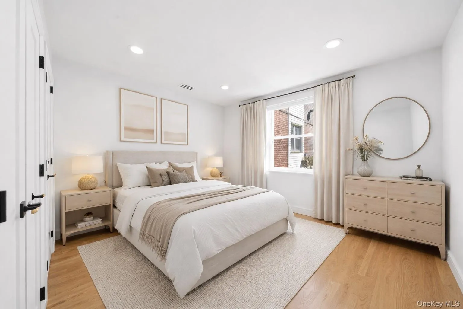 BR 1 - VIRTUALLY STAGED BR 1 - VIRTUALLY STAGED