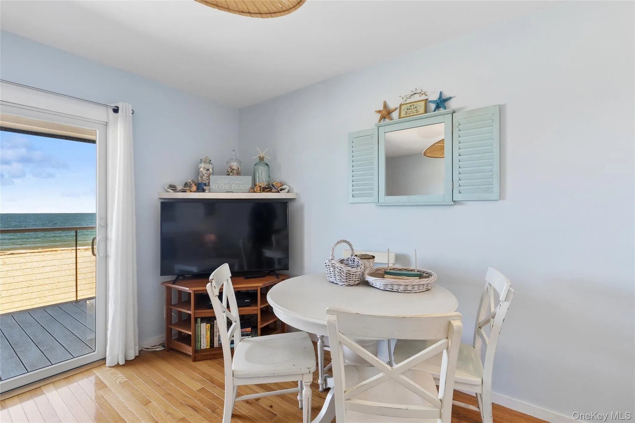 16 Navy Road, East Hampton, NY, 1 Bedroom Bedrooms, 3 Rooms Rooms,1 BathroomBathrooms,Residential Lease,For Rent,Navy Road,0,976966 16 Navy Road, East Hampton, NY, 1 Bedroom Bedrooms, 3 Rooms Rooms,1 BathroomBathrooms,Residential Lease,For Rent,Navy Road,0,976966
