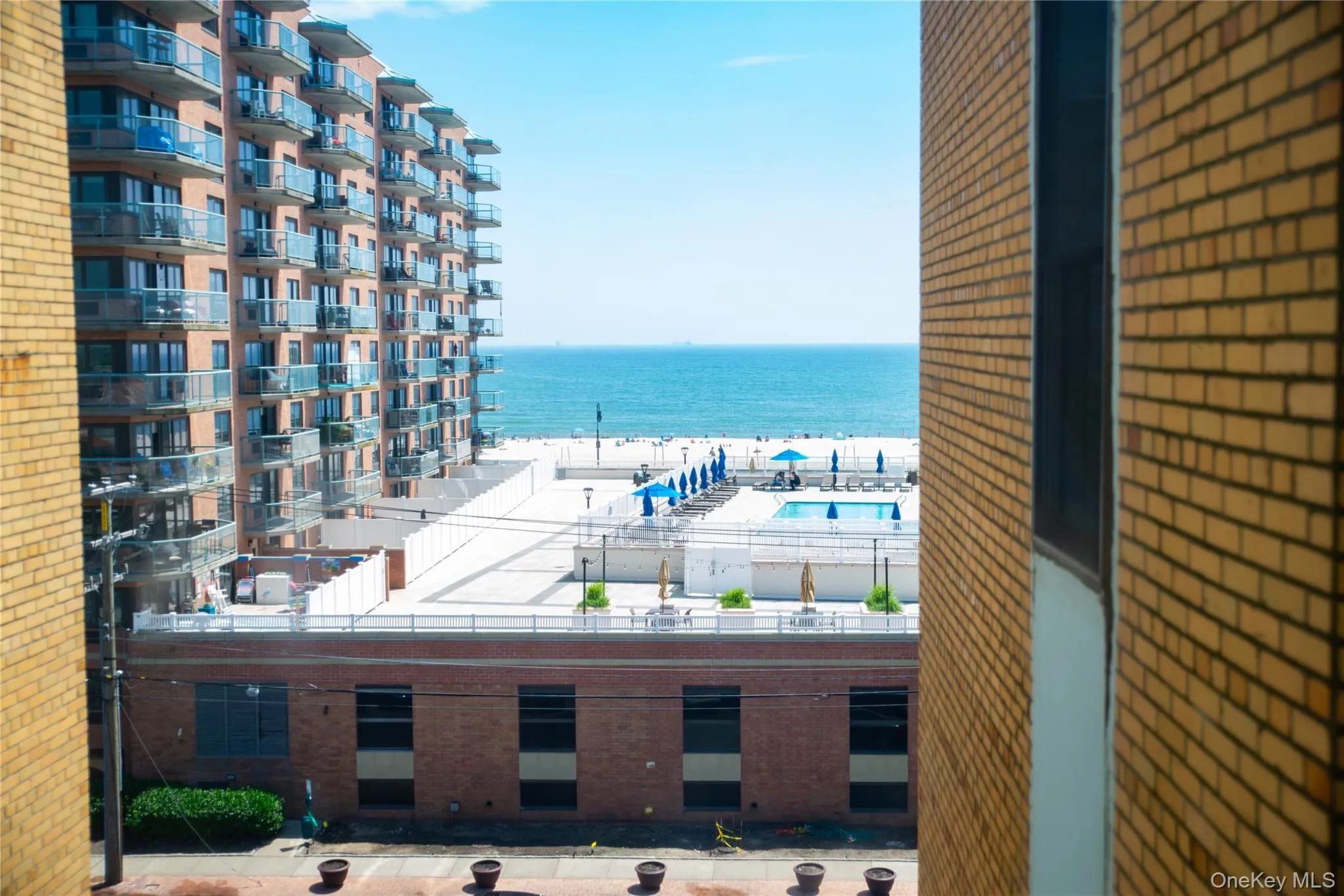 25 Broadway, Long Beach, NY, 1 Bedroom Bedrooms, 3 Rooms Rooms,1 BathroomBathrooms,Residential Lease,For Rent,Broadway,0,976968 25 Broadway, Long Beach, NY, 1 Bedroom Bedrooms, 3 Rooms Rooms,1 BathroomBathrooms,Residential Lease,For Rent,Broadway,0,976968