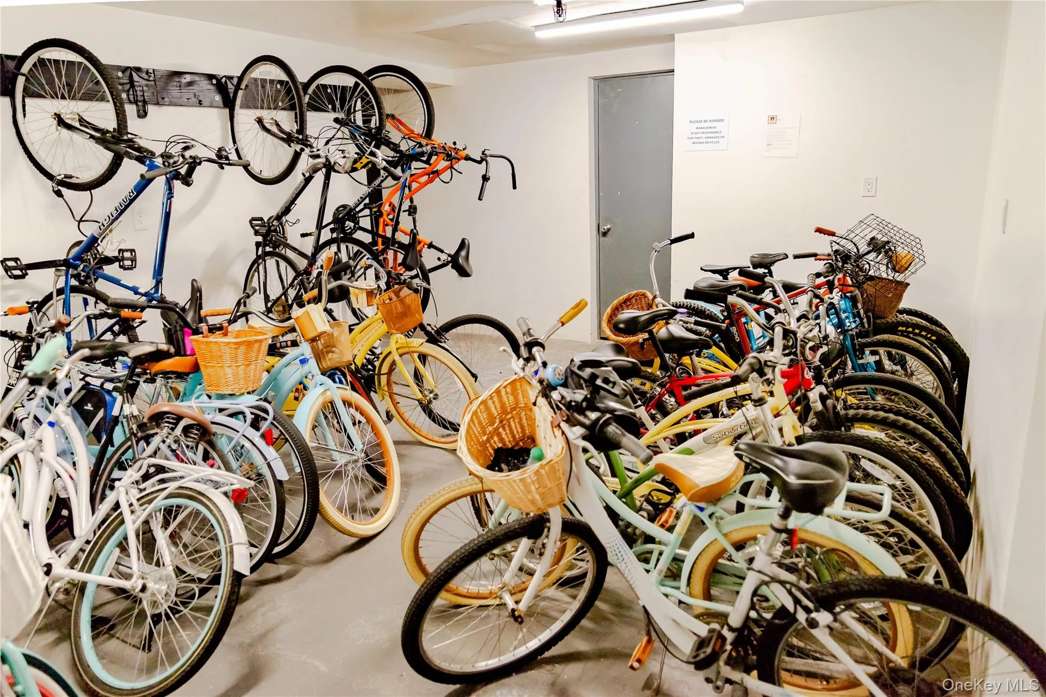 25 Broadway, Long Beach, NY, 1 Bedroom Bedrooms, 3 Rooms Rooms,1 BathroomBathrooms,Residential Lease,For Rent,Broadway,0,976968 25 Broadway, Long Beach, NY, 1 Bedroom Bedrooms, 3 Rooms Rooms,1 BathroomBathrooms,Residential Lease,For Rent,Broadway,0,976968