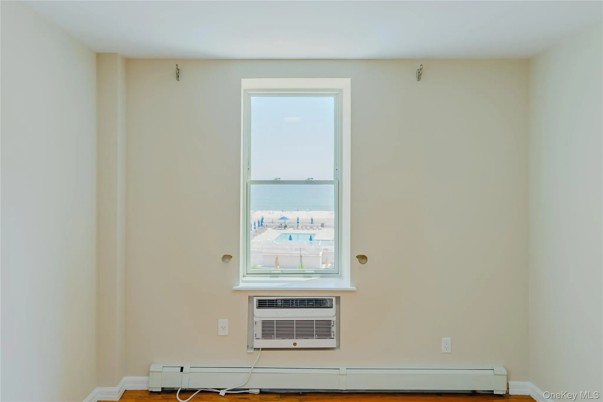 25 Broadway, Long Beach, NY, 1 Bedroom Bedrooms, 3 Rooms Rooms,1 BathroomBathrooms,Residential Lease,For Rent,Broadway,0,976968 25 Broadway, Long Beach, NY, 1 Bedroom Bedrooms, 3 Rooms Rooms,1 BathroomBathrooms,Residential Lease,For Rent,Broadway,0,976968