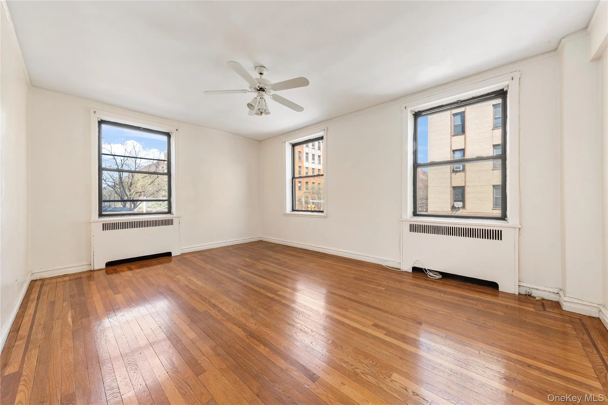 Massive large bedroom with walk in closet. Massive large bedroom with walk in closet.