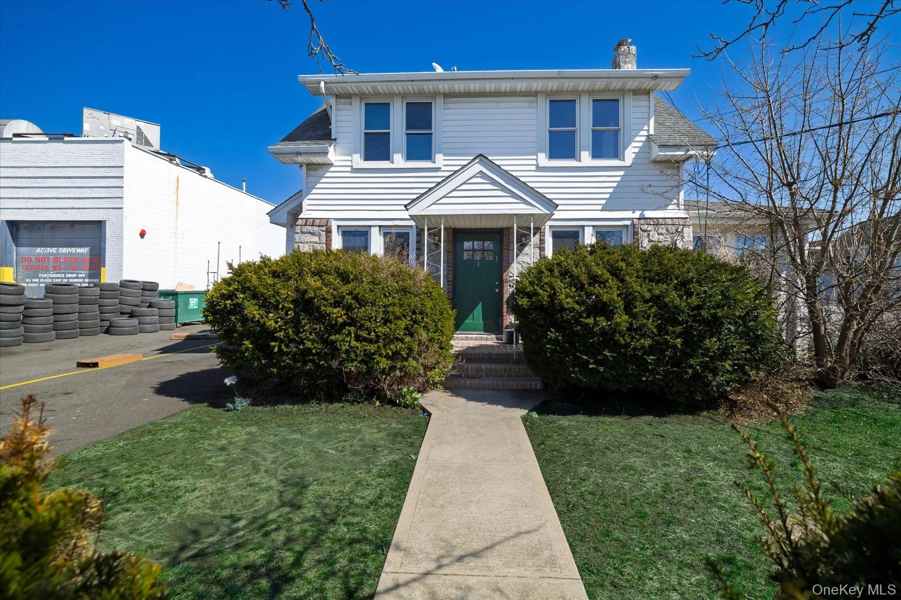 31 Lewis Place, Hempstead, NY, 3 Bedrooms Bedrooms, 6 Rooms Rooms,2 BathroomsBathrooms,Residential Lease,For Rent,Lewis,0,976981 31 Lewis Place, Hempstead, NY, 3 Bedrooms Bedrooms, 6 Rooms Rooms,2 BathroomsBathrooms,Residential Lease,For Rent,Lewis,0,976981