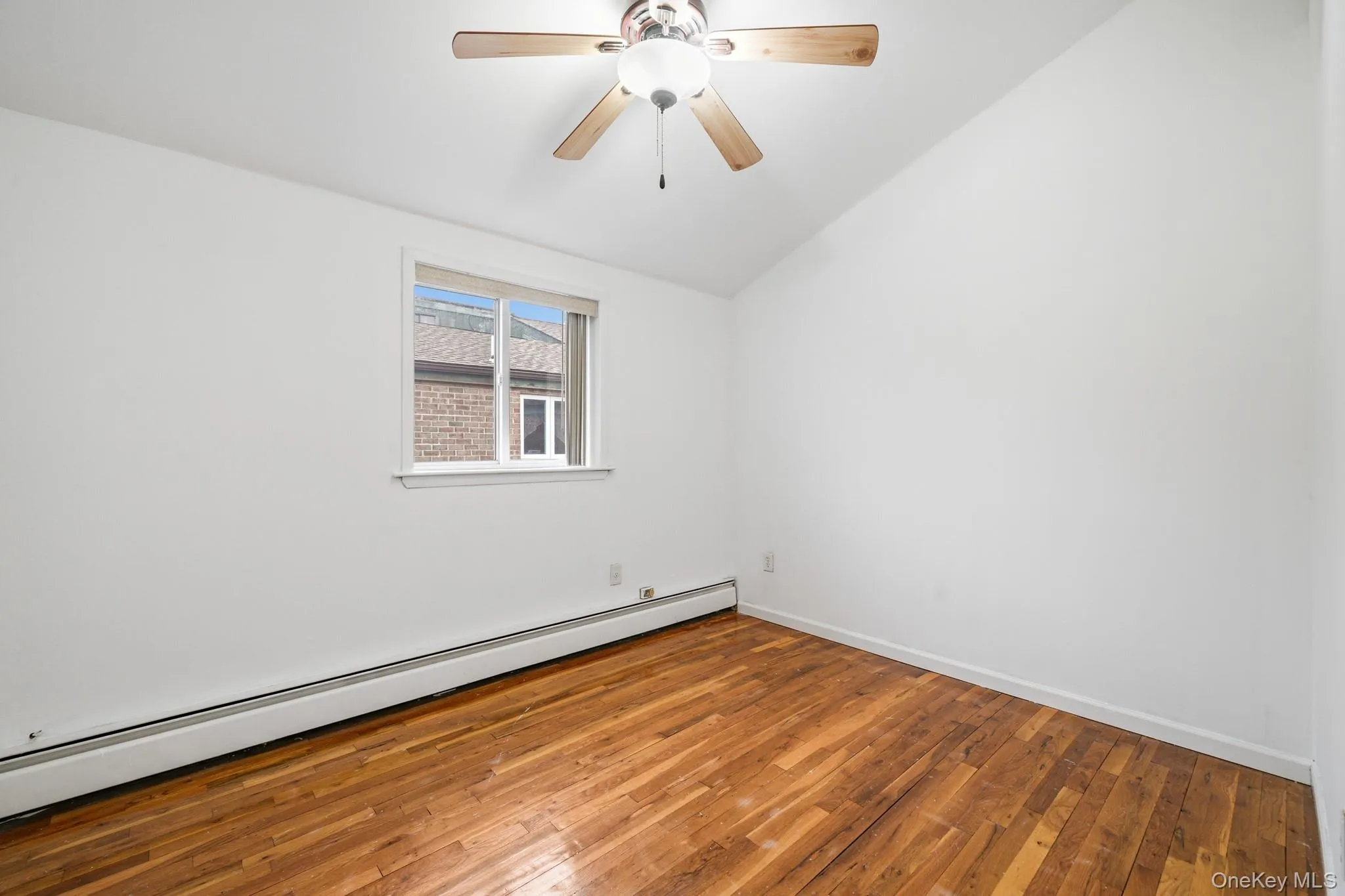 1466 Shore Drive, New York, NY, 3 Bedrooms Bedrooms, 5 Rooms Rooms,1 BathroomBathrooms,Residential Lease,For Rent,Shore,0,976990 1466 Shore Drive, New York, NY, 3 Bedrooms Bedrooms, 5 Rooms Rooms,1 BathroomBathrooms,Residential Lease,For Rent,Shore,0,976990
