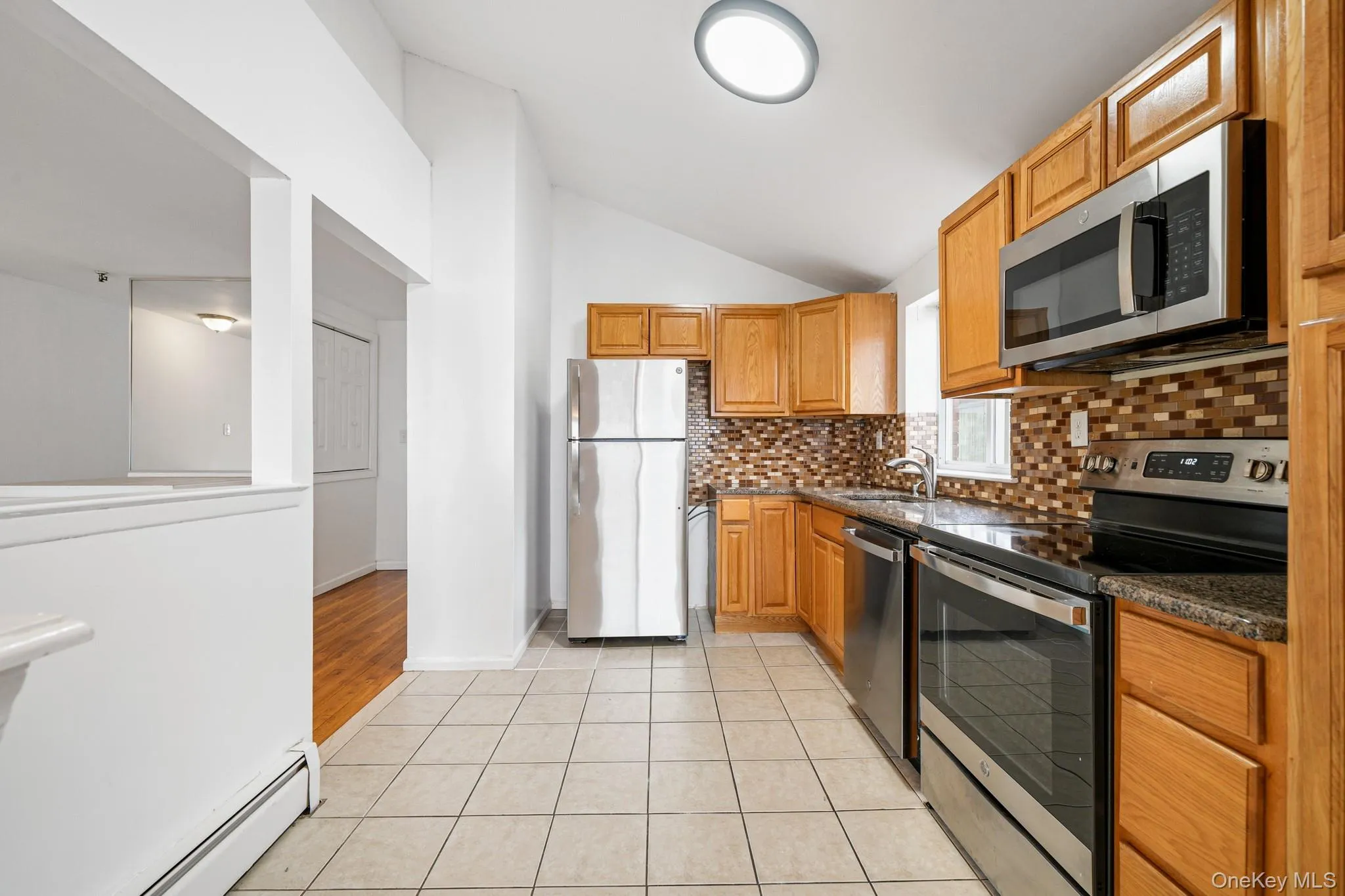 1466 Shore Drive, New York, NY, 3 Bedrooms Bedrooms, 5 Rooms Rooms,1 BathroomBathrooms,Residential Lease,For Rent,Shore,0,976990 1466 Shore Drive, New York, NY, 3 Bedrooms Bedrooms, 5 Rooms Rooms,1 BathroomBathrooms,Residential Lease,For Rent,Shore,0,976990
