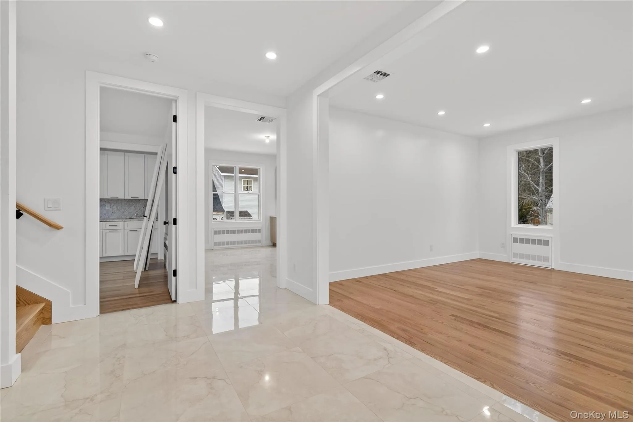 71 Lawrence Avenue, Thompson, NY, 6 Bedrooms Bedrooms, 11 Rooms Rooms,3 BathroomsBathrooms,Residential,For Rent,Lawrence,0,977001 71 Lawrence Avenue, Thompson, NY, 6 Bedrooms Bedrooms, 11 Rooms Rooms,3 BathroomsBathrooms,Residential,For Rent,Lawrence,0,977001