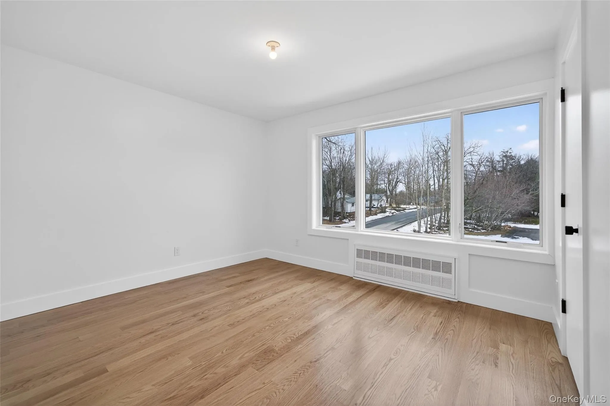 71 Lawrence Avenue, Thompson, NY, 6 Bedrooms Bedrooms, 11 Rooms Rooms,3 BathroomsBathrooms,Residential,For Rent,Lawrence,0,977001 71 Lawrence Avenue, Thompson, NY, 6 Bedrooms Bedrooms, 11 Rooms Rooms,3 BathroomsBathrooms,Residential,For Rent,Lawrence,0,977001