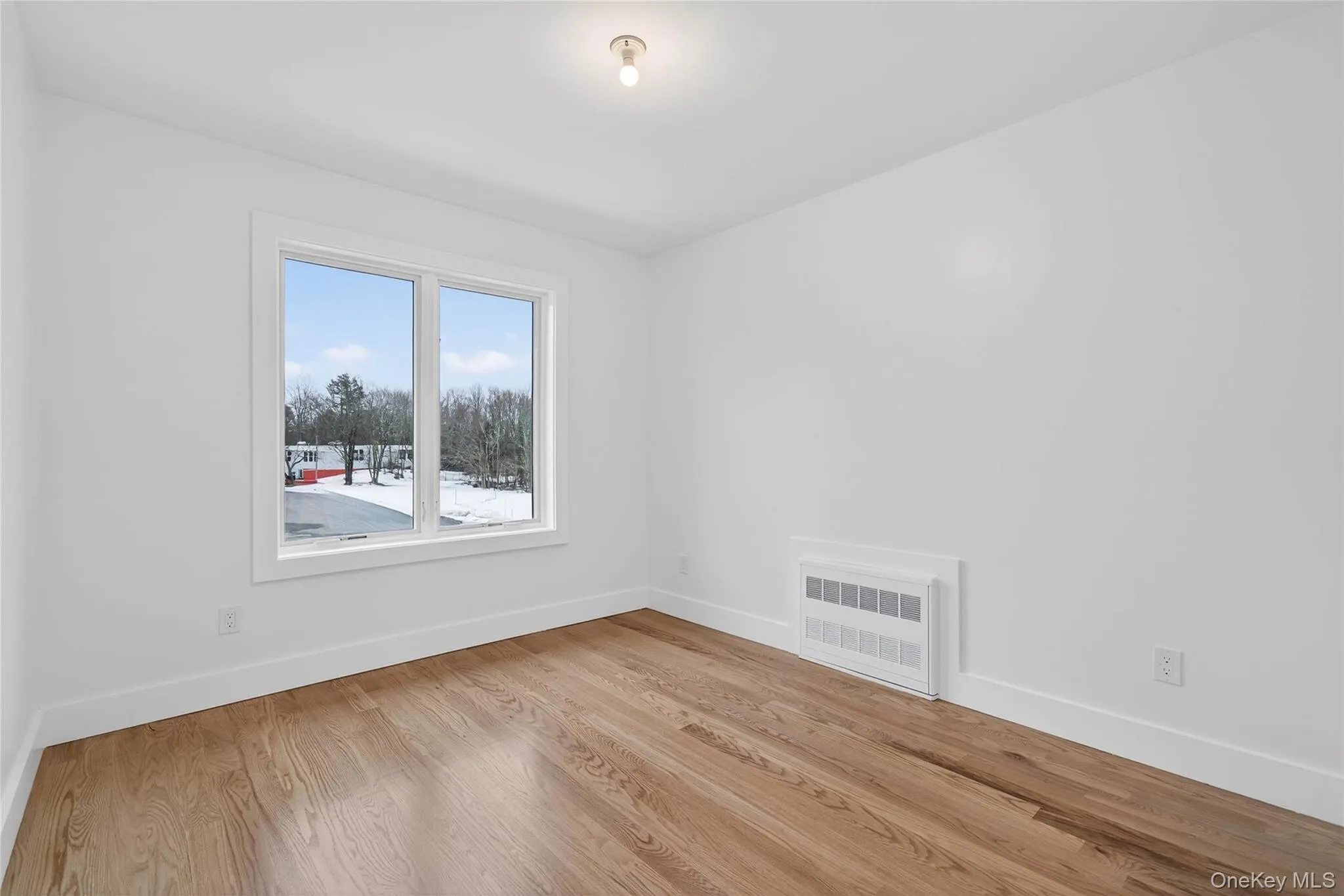 71 Lawrence Avenue, Thompson, NY, 6 Bedrooms Bedrooms, 11 Rooms Rooms,3 BathroomsBathrooms,Residential,For Rent,Lawrence,0,977001 71 Lawrence Avenue, Thompson, NY, 6 Bedrooms Bedrooms, 11 Rooms Rooms,3 BathroomsBathrooms,Residential,For Rent,Lawrence,0,977001