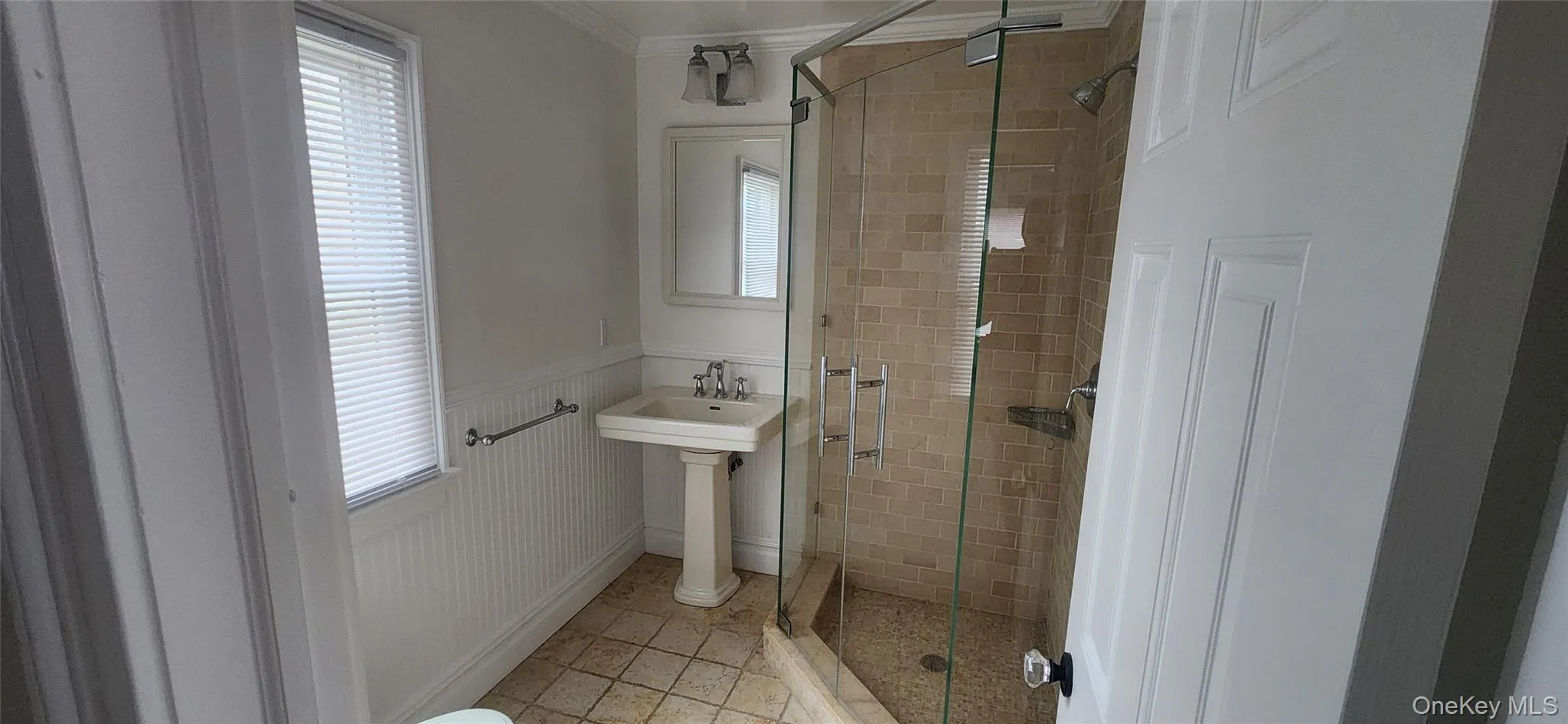 1524 Express Drive, Islip, NY, 2 Bedrooms Bedrooms, 4 Rooms Rooms,2 BathroomsBathrooms,Residential Lease,For Rent,Express,0,977027 1524 Express Drive, Islip, NY, 2 Bedrooms Bedrooms, 4 Rooms Rooms,2 BathroomsBathrooms,Residential Lease,For Rent,Express,0,977027
