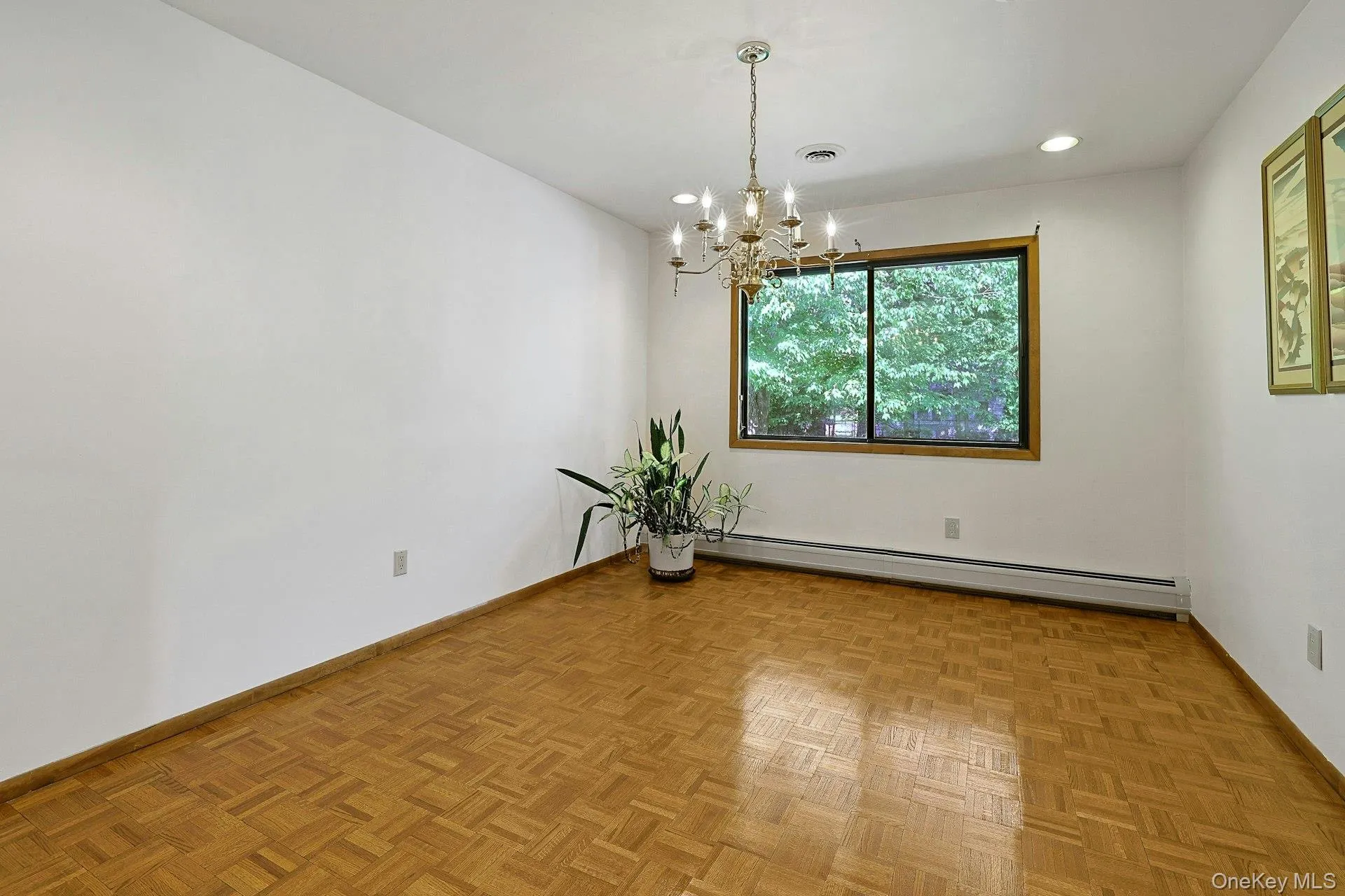 8 Sasson Terrace, Clarkstown, NY, 4 Bedrooms Bedrooms, 8 Rooms Rooms,2 BathroomsBathrooms,Residential,For Rent,Sasson,0,977031 8 Sasson Terrace, Clarkstown, NY, 4 Bedrooms Bedrooms, 8 Rooms Rooms,2 BathroomsBathrooms,Residential,For Rent,Sasson,0,977031