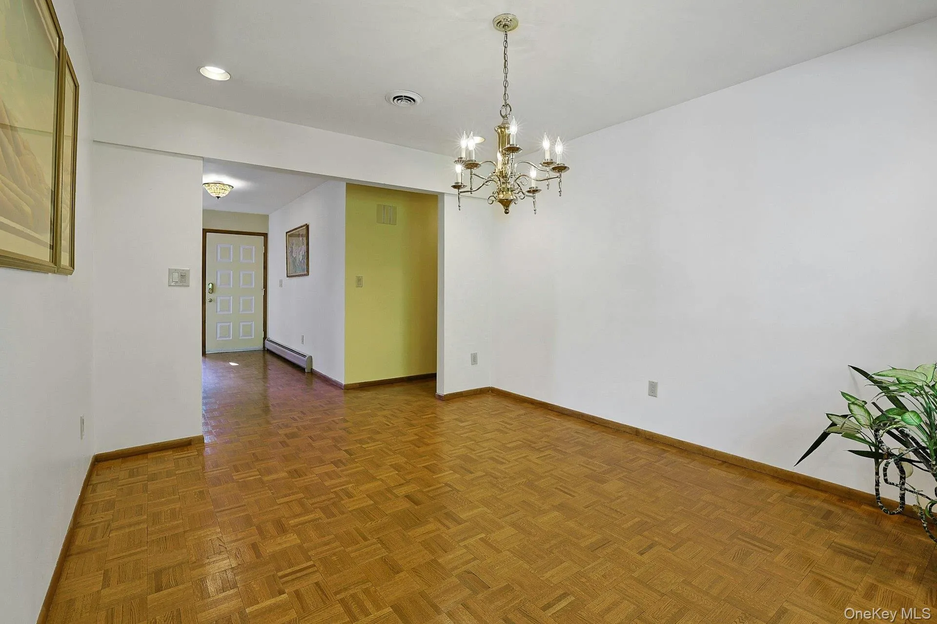 8 Sasson Terrace, Clarkstown, NY, 4 Bedrooms Bedrooms, 8 Rooms Rooms,2 BathroomsBathrooms,Residential,For Rent,Sasson,0,977031 8 Sasson Terrace, Clarkstown, NY, 4 Bedrooms Bedrooms, 8 Rooms Rooms,2 BathroomsBathrooms,Residential,For Rent,Sasson,0,977031