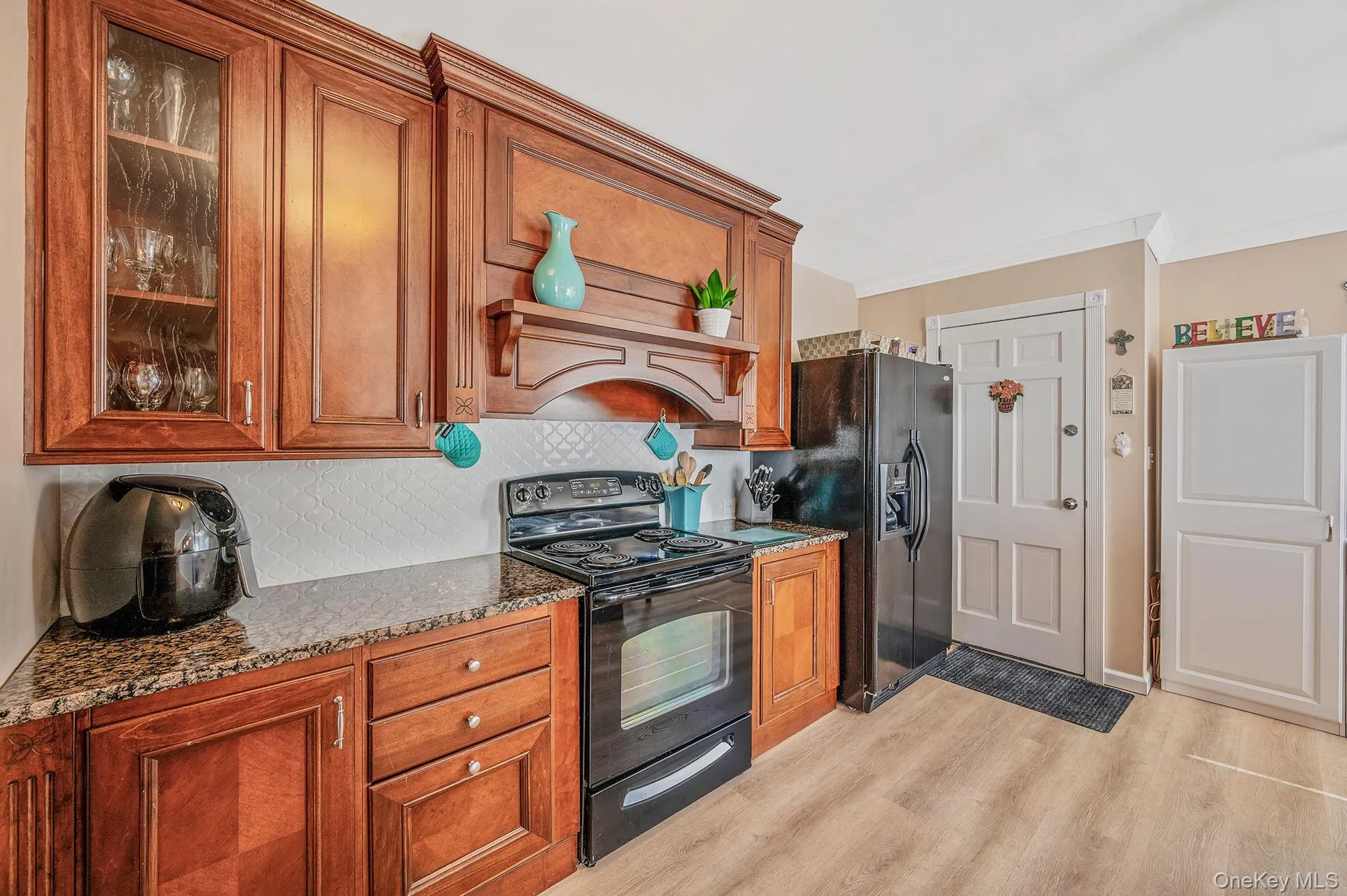 268 Shore Drive, Oyster Bay, NY, 7 Bedrooms Bedrooms, 19 Rooms Rooms,4 BathroomsBathrooms,Residential,For Rent,Shore,0,977039 268 Shore Drive, Oyster Bay, NY, 7 Bedrooms Bedrooms, 19 Rooms Rooms,4 BathroomsBathrooms,Residential,For Rent,Shore,0,977039
