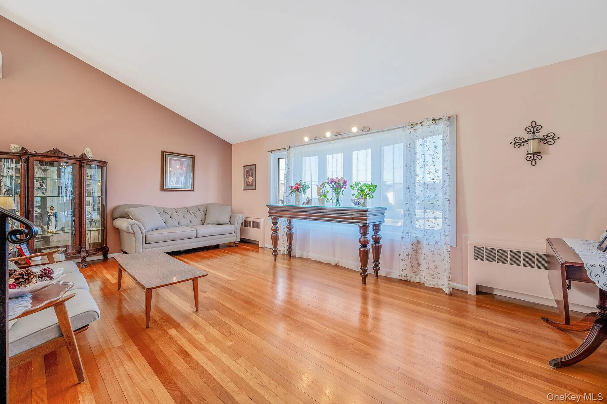268 Shore Drive, Oyster Bay, NY, 7 Bedrooms Bedrooms, 19 Rooms Rooms,4 BathroomsBathrooms,Residential,For Rent,Shore,0,977039 268 Shore Drive, Oyster Bay, NY, 7 Bedrooms Bedrooms, 19 Rooms Rooms,4 BathroomsBathrooms,Residential,For Rent,Shore,0,977039