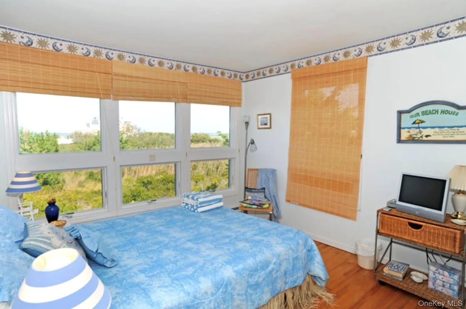 900 Dune Road, Southampton, NY, 5 Bedrooms Bedrooms, 8 Rooms Rooms,3 BathroomsBathrooms,Residential,For Rent,Dune,0,977041 900 Dune Road, Southampton, NY, 5 Bedrooms Bedrooms, 8 Rooms Rooms,3 BathroomsBathrooms,Residential,For Rent,Dune,0,977041
