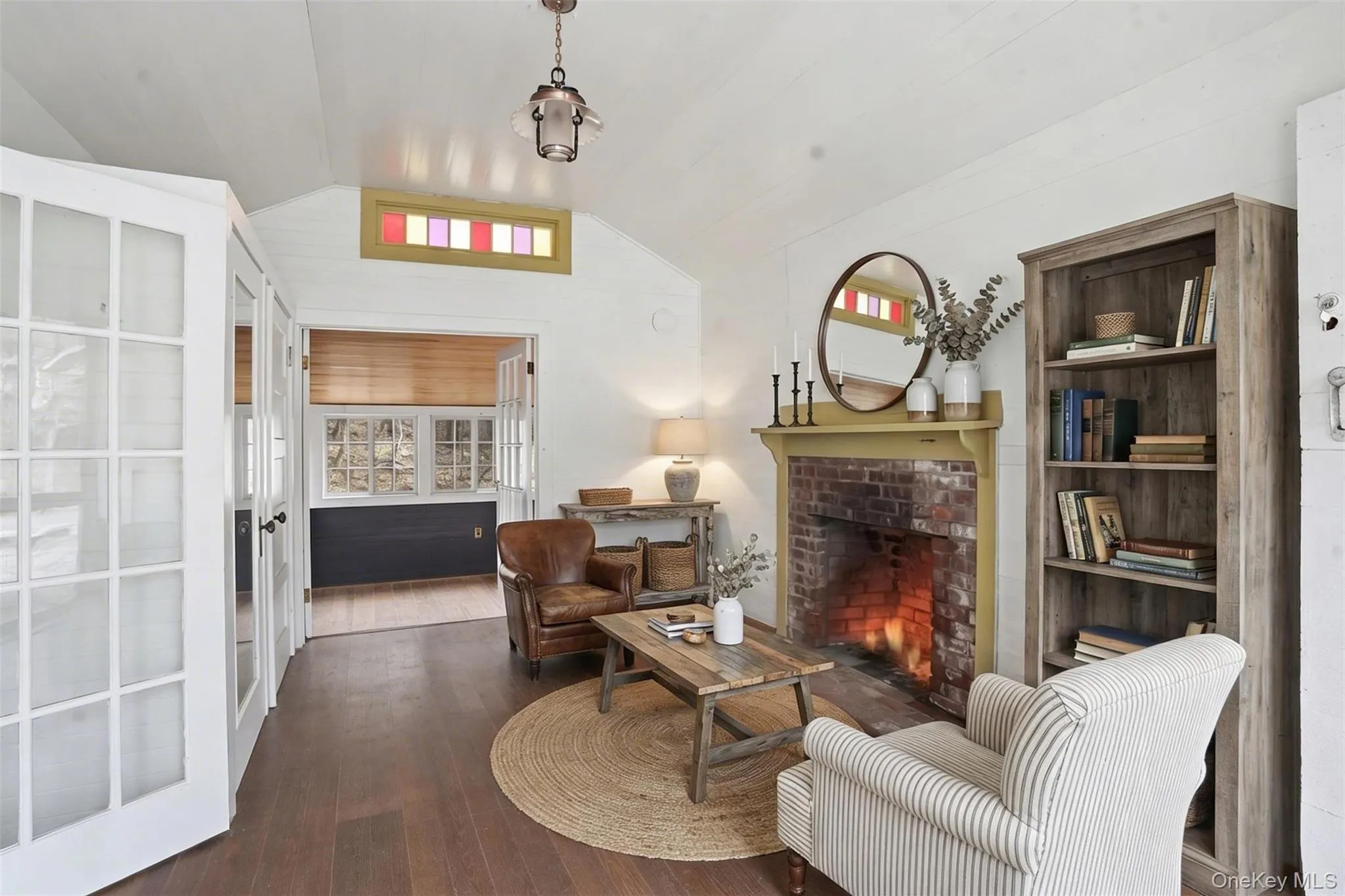*Cottage 1 Interior Photo has been Virtually Staged* *Cottage 1 Interior Photo has been Virtually Staged*
