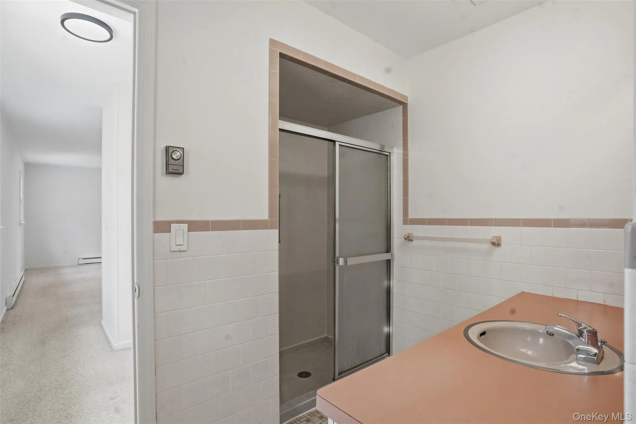 *Primary Bathroom* *Primary Bathroom*