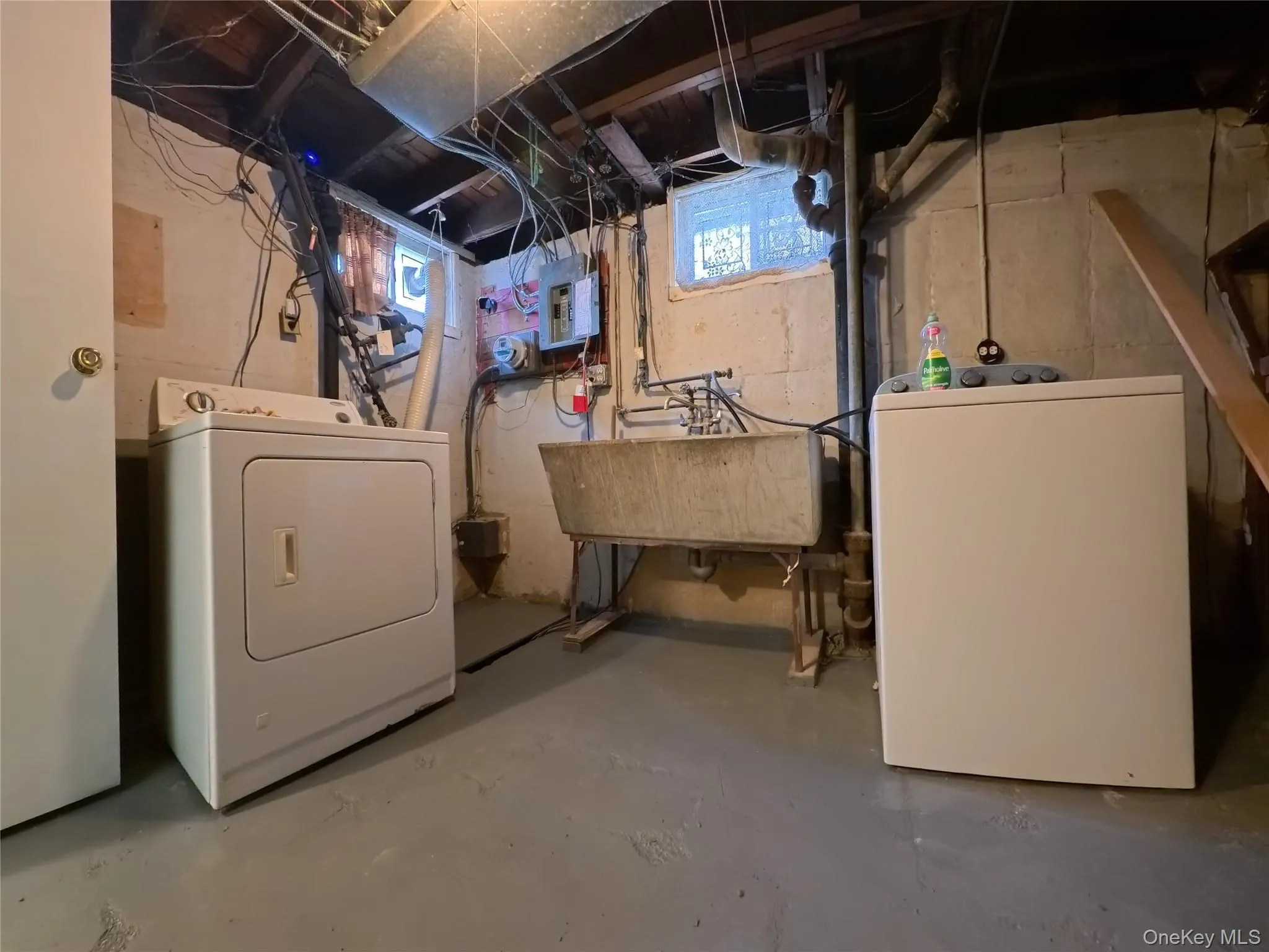 6459 228th Street, New York, NY, 3 Bedrooms Bedrooms, 8 Rooms Rooms,2 BathroomsBathrooms,Residential Lease,For Rent,228th,0,977054 6459 228th Street, New York, NY, 3 Bedrooms Bedrooms, 8 Rooms Rooms,2 BathroomsBathrooms,Residential Lease,For Rent,228th,0,977054