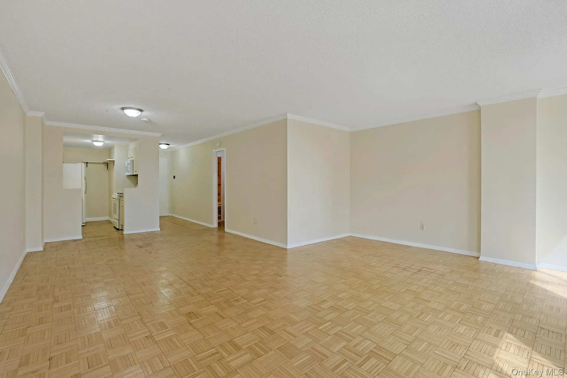 1270 North Avenue, New Rochelle, NY, 2 Rooms Rooms,1 BathroomBathrooms,Residential Lease,For Rent,North,0,977056 1270 North Avenue, New Rochelle, NY, 2 Rooms Rooms,1 BathroomBathrooms,Residential Lease,For Rent,North,0,977056
