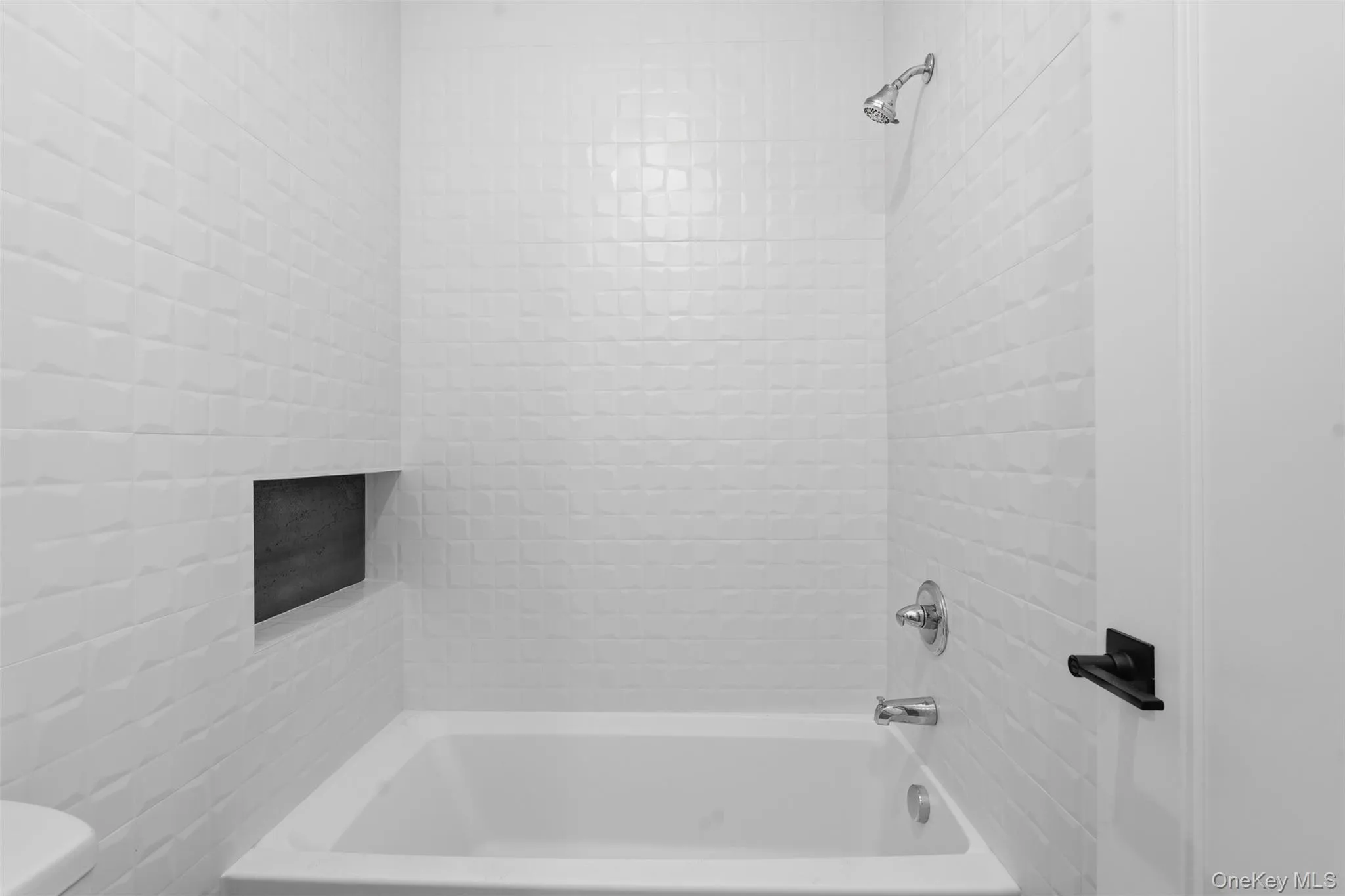 3 Valley Way, Ramapo, NY, 4 Bedrooms Bedrooms, 6 Rooms Rooms,2 BathroomsBathrooms,Residential,For Rent,Valley,0,977063 3 Valley Way, Ramapo, NY, 4 Bedrooms Bedrooms, 6 Rooms Rooms,2 BathroomsBathrooms,Residential,For Rent,Valley,0,977063