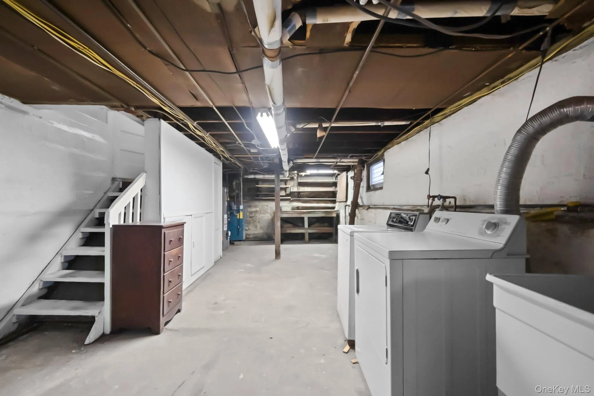 8511 Sutter Avenue, New York, NY, 3 Bedrooms Bedrooms, 6 Rooms Rooms,1 BathroomBathrooms,Residential,For Rent,Sutter,0,977066 8511 Sutter Avenue, New York, NY, 3 Bedrooms Bedrooms, 6 Rooms Rooms,1 BathroomBathrooms,Residential,For Rent,Sutter,0,977066
