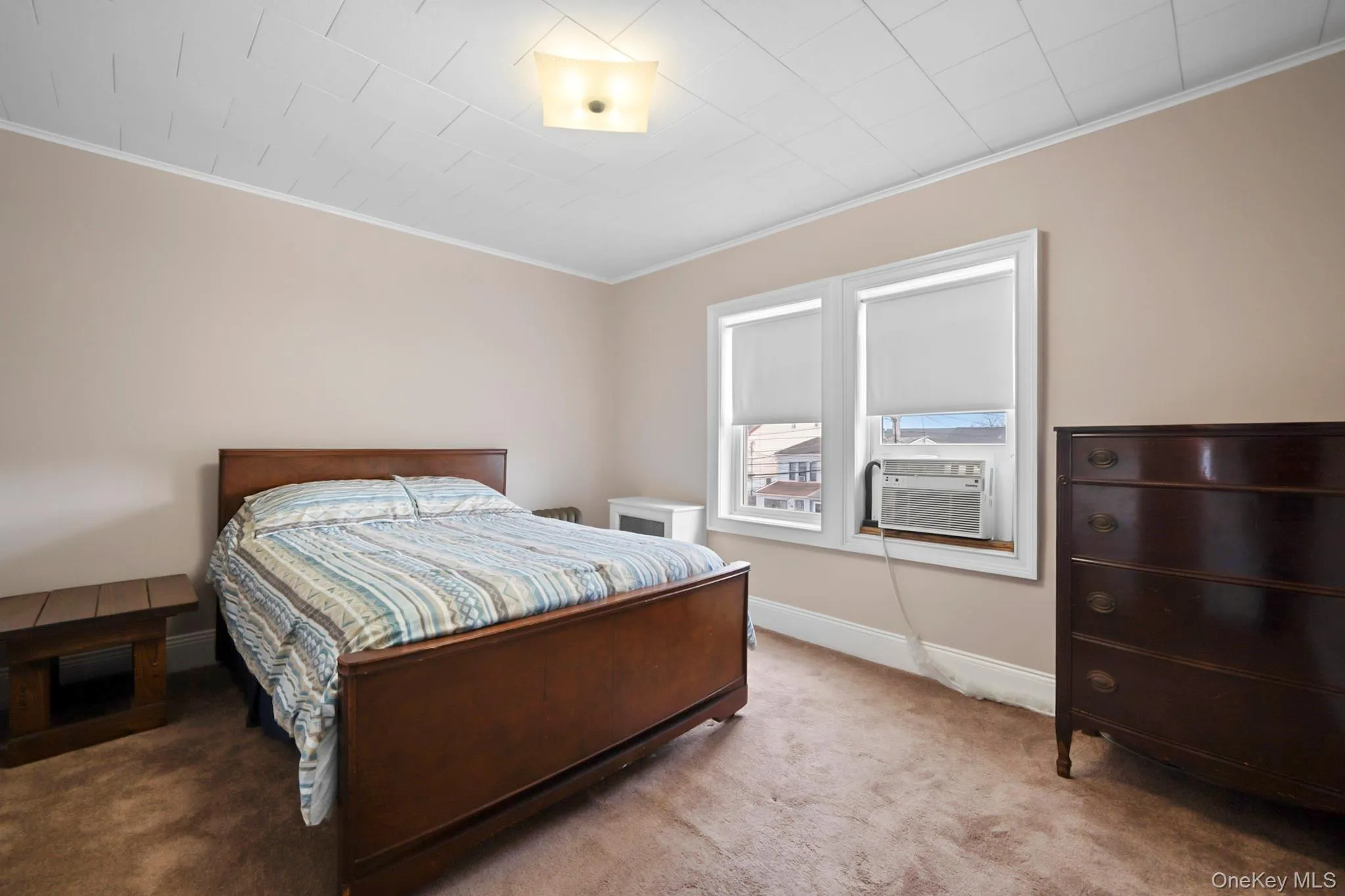 8511 Sutter Avenue, New York, NY, 3 Bedrooms Bedrooms, 6 Rooms Rooms,1 BathroomBathrooms,Residential,For Rent,Sutter,0,977066 8511 Sutter Avenue, New York, NY, 3 Bedrooms Bedrooms, 6 Rooms Rooms,1 BathroomBathrooms,Residential,For Rent,Sutter,0,977066