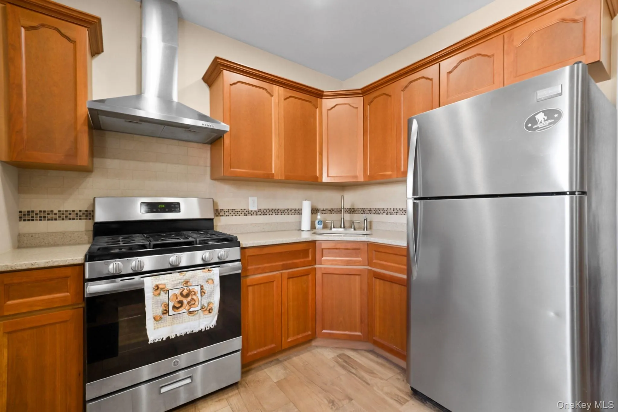 8511 Sutter Avenue, New York, NY, 3 Bedrooms Bedrooms, 6 Rooms Rooms,1 BathroomBathrooms,Residential,For Rent,Sutter,0,977066 8511 Sutter Avenue, New York, NY, 3 Bedrooms Bedrooms, 6 Rooms Rooms,1 BathroomBathrooms,Residential,For Rent,Sutter,0,977066