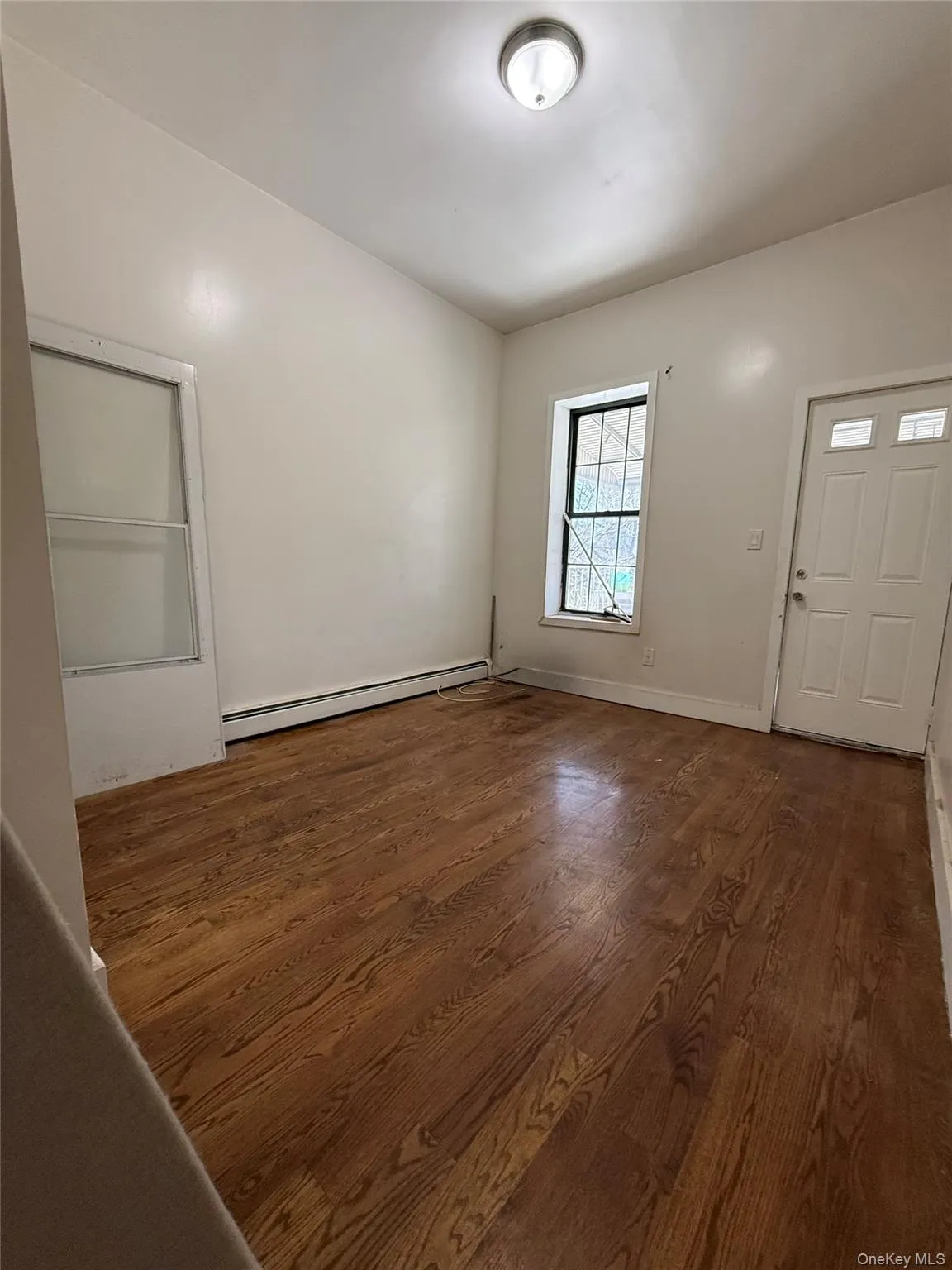 519 Miller Avenue, New York, NY, 4 Bedrooms Bedrooms, 6 Rooms Rooms,1 BathroomBathrooms,Residential Lease,For Rent,Miller,0,977073 519 Miller Avenue, New York, NY, 4 Bedrooms Bedrooms, 6 Rooms Rooms,1 BathroomBathrooms,Residential Lease,For Rent,Miller,0,977073