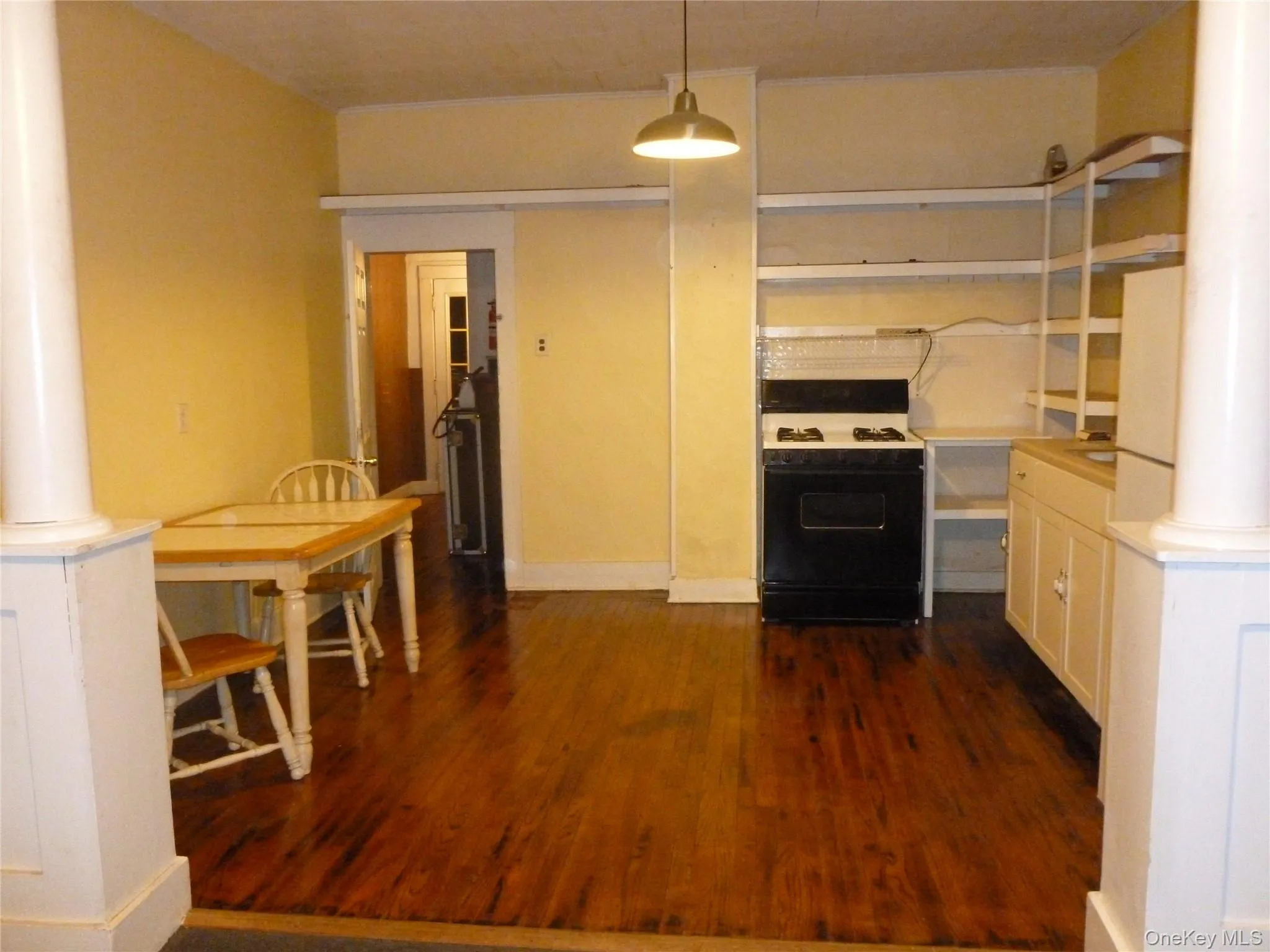 19 Main Street, Wappinger, NY, 1 Bedroom Bedrooms, 3 Rooms Rooms,1 BathroomBathrooms,Residential Lease,For Rent,Main,0,977080 19 Main Street, Wappinger, NY, 1 Bedroom Bedrooms, 3 Rooms Rooms,1 BathroomBathrooms,Residential Lease,For Rent,Main,0,977080