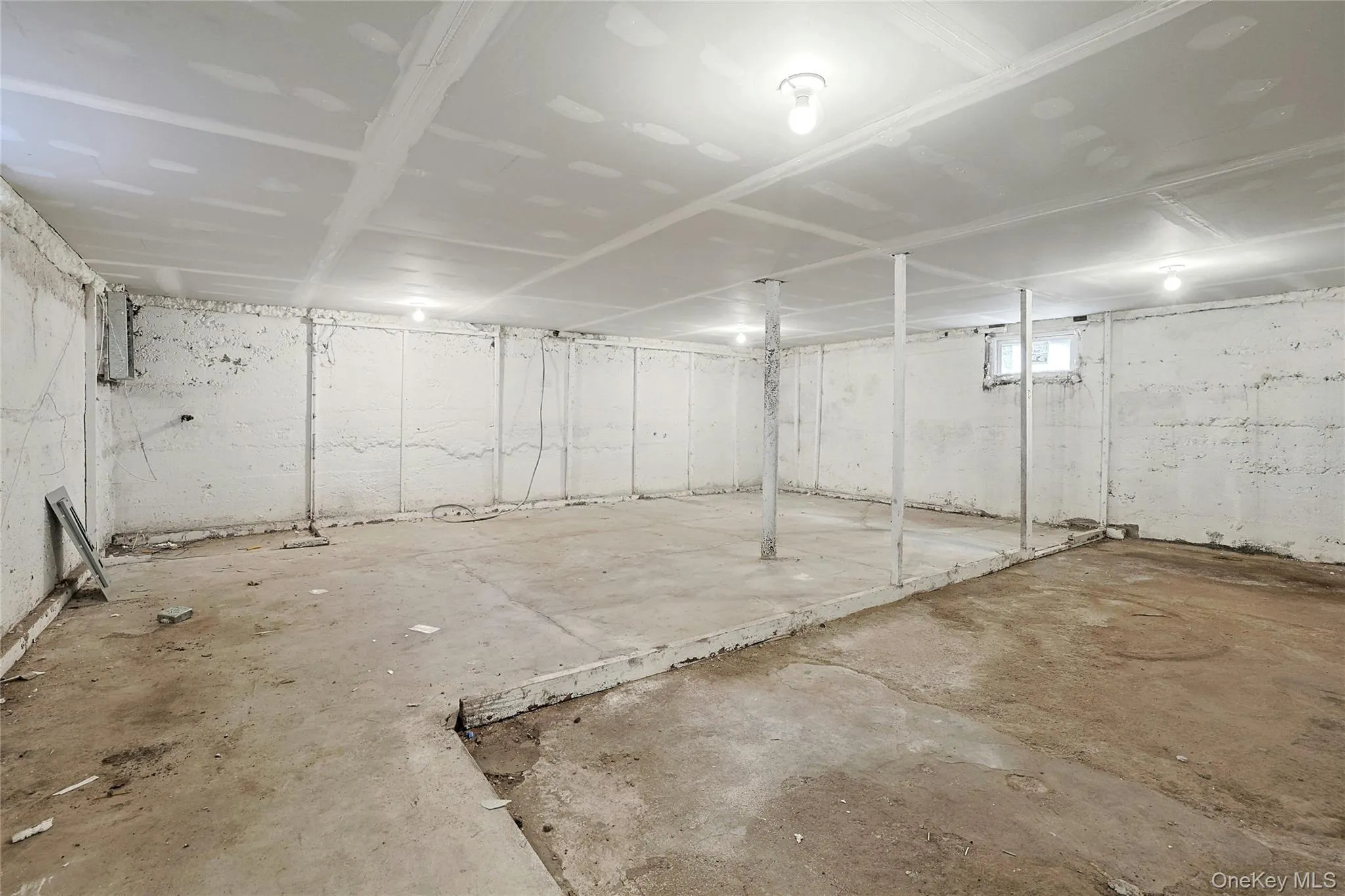 13 Richard Street, Ramapo, NY, 2 Bedrooms Bedrooms, 7 Rooms Rooms,1 BathroomBathrooms,Residential,For Rent,Richard,0,977105 13 Richard Street, Ramapo, NY, 2 Bedrooms Bedrooms, 7 Rooms Rooms,1 BathroomBathrooms,Residential,For Rent,Richard,0,977105