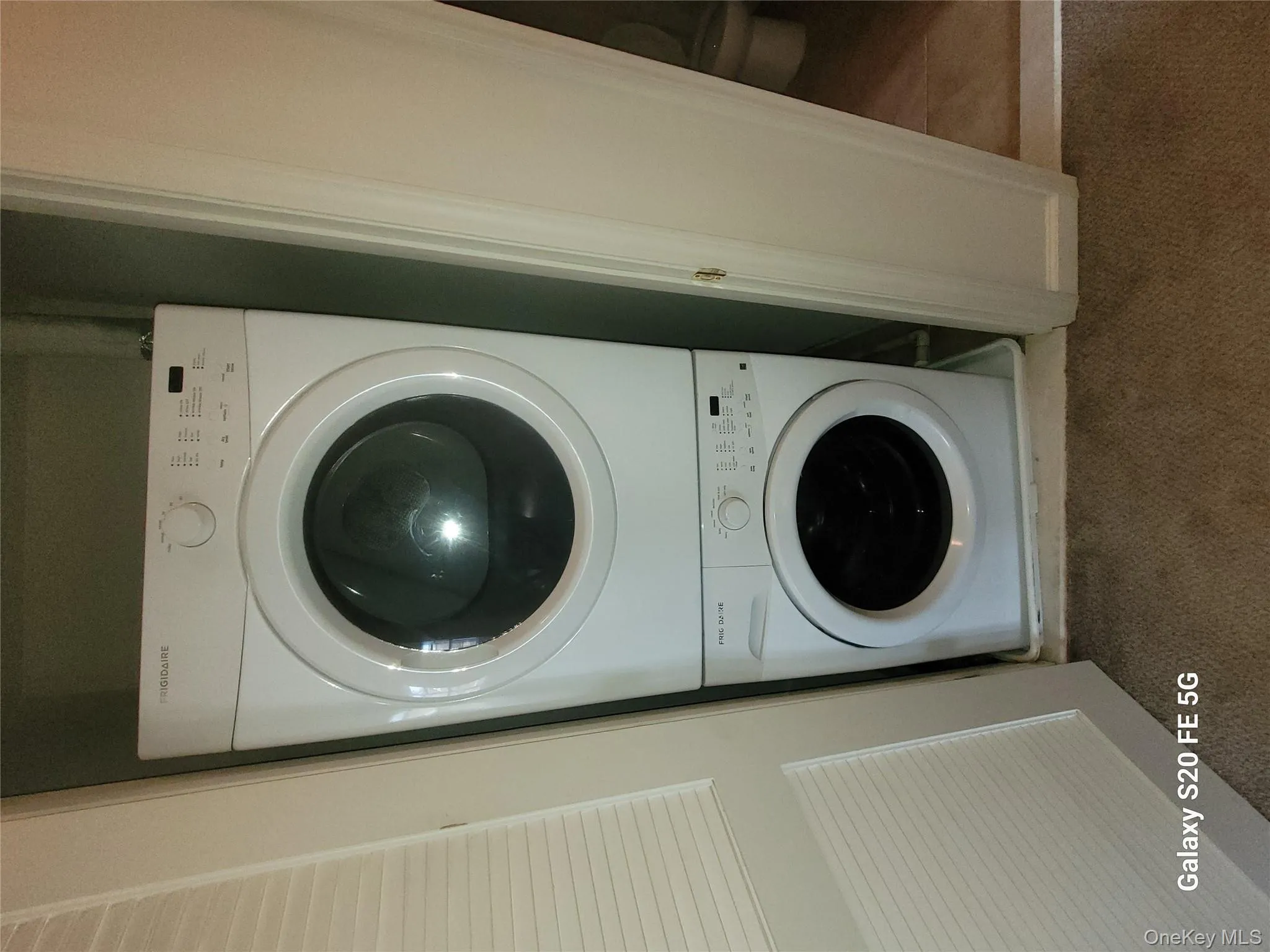 268 Ruth Court, Middletown, NY, 2 Bedrooms Bedrooms, 6 Rooms Rooms,2 BathroomsBathrooms,Residential Lease,For Rent,Ruth,0,977118 268 Ruth Court, Middletown, NY, 2 Bedrooms Bedrooms, 6 Rooms Rooms,2 BathroomsBathrooms,Residential Lease,For Rent,Ruth,0,977118