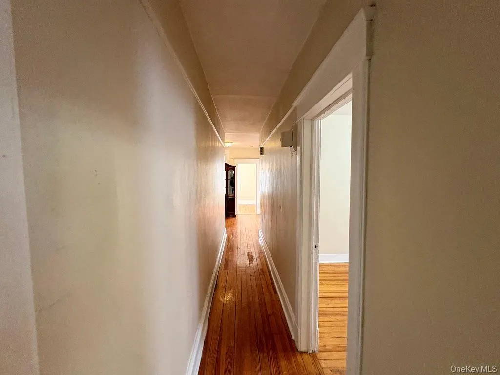 106 Mclean Avenue, Yonkers, NY, 3 Bedrooms Bedrooms, 8 Rooms Rooms,1 BathroomBathrooms,Residential Lease,For Rent,Mclean,0,977140 106 Mclean Avenue, Yonkers, NY, 3 Bedrooms Bedrooms, 8 Rooms Rooms,1 BathroomBathrooms,Residential Lease,For Rent,Mclean,0,977140