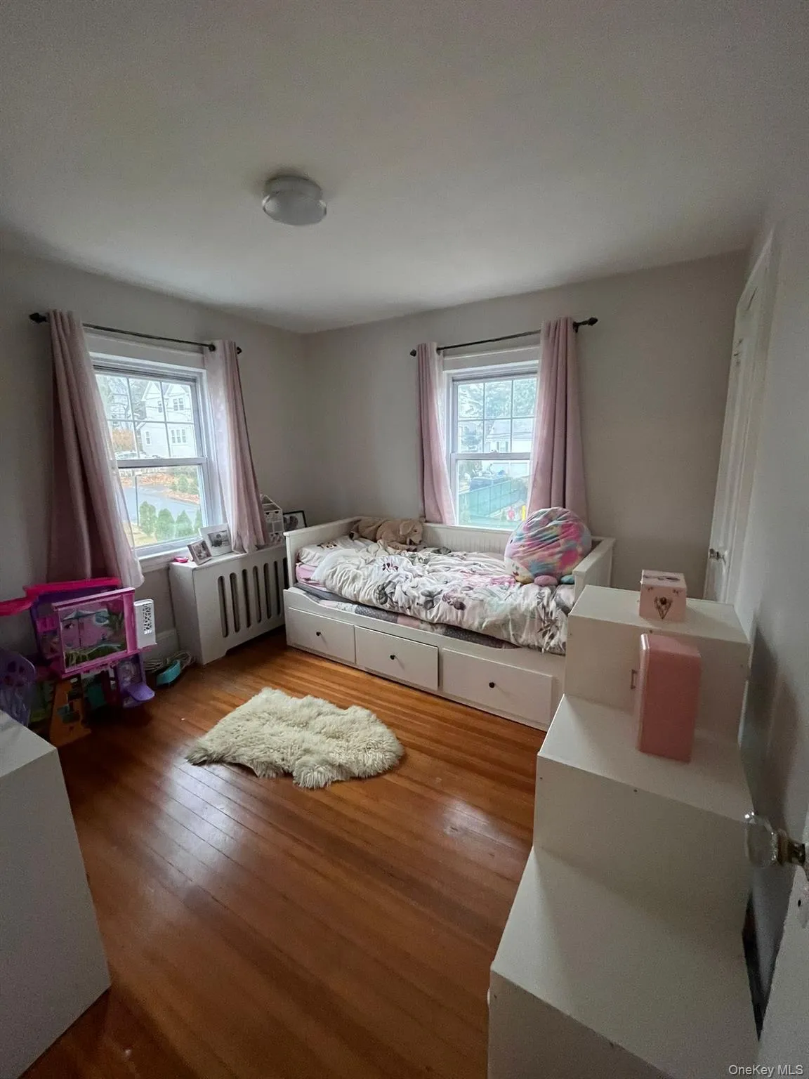 14 Redbrook Road, North Hempstead, NY, 3 Bedrooms Bedrooms, 9 Rooms Rooms,2 BathroomsBathrooms,Residential Lease,For Rent,Redbrook,0,977164 14 Redbrook Road, North Hempstead, NY, 3 Bedrooms Bedrooms, 9 Rooms Rooms,2 BathroomsBathrooms,Residential Lease,For Rent,Redbrook,0,977164
