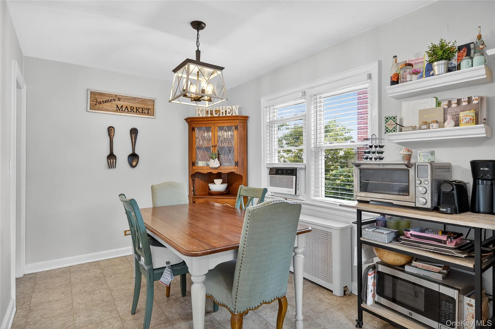 13 Prospect Street, Oyster Bay, NY, 2 Bedrooms Bedrooms, 4 Rooms Rooms,1 BathroomBathrooms,Residential Lease,For Rent,Prospect,0,977167 13 Prospect Street, Oyster Bay, NY, 2 Bedrooms Bedrooms, 4 Rooms Rooms,1 BathroomBathrooms,Residential Lease,For Rent,Prospect,0,977167