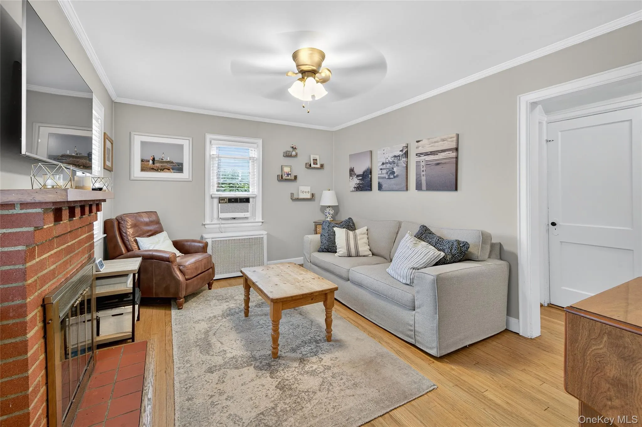 13 Prospect Street, Oyster Bay, NY, 2 Bedrooms Bedrooms, 4 Rooms Rooms,1 BathroomBathrooms,Residential Lease,For Rent,Prospect,0,977167 13 Prospect Street, Oyster Bay, NY, 2 Bedrooms Bedrooms, 4 Rooms Rooms,1 BathroomBathrooms,Residential Lease,For Rent,Prospect,0,977167