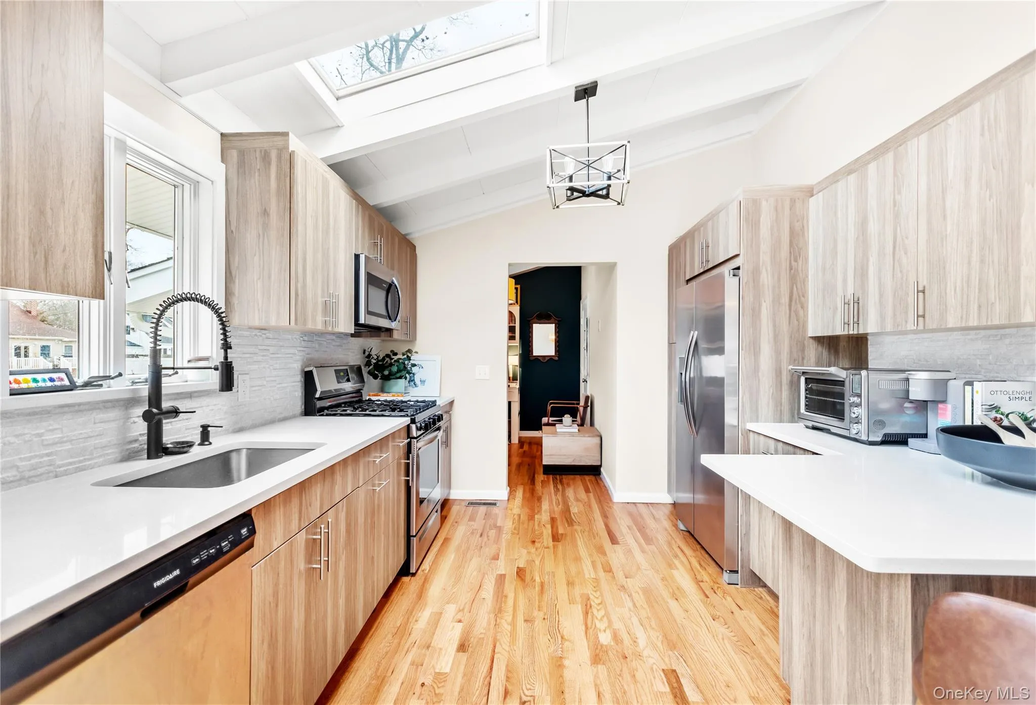 58 Howells Point Road, Brookhaven, NY, 3 Bedrooms Bedrooms, 6 Rooms Rooms,2 BathroomsBathrooms,Residential Lease,For Rent,Howells Point,0,977168 58 Howells Point Road, Brookhaven, NY, 3 Bedrooms Bedrooms, 6 Rooms Rooms,2 BathroomsBathrooms,Residential Lease,For Rent,Howells Point,0,977168