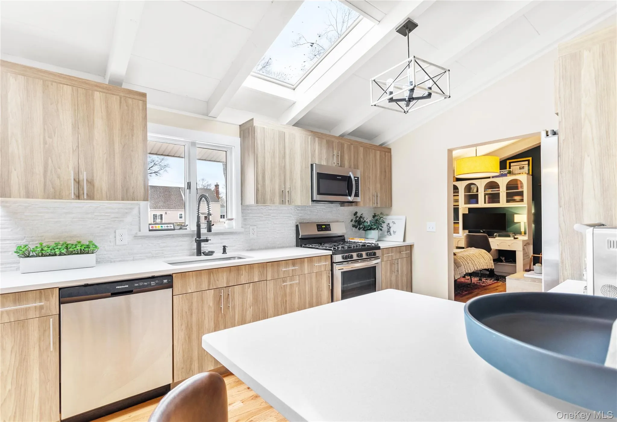 58 Howells Point Road, Brookhaven, NY, 3 Bedrooms Bedrooms, 6 Rooms Rooms,2 BathroomsBathrooms,Residential Lease,For Rent,Howells Point,0,977168 58 Howells Point Road, Brookhaven, NY, 3 Bedrooms Bedrooms, 6 Rooms Rooms,2 BathroomsBathrooms,Residential Lease,For Rent,Howells Point,0,977168