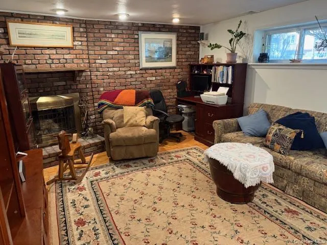 5 Sage Court, Huntington, NY, 1 Bedroom Bedrooms, 2 Rooms Rooms,1 BathroomBathrooms,Residential Lease,For Rent,Sage,0,977170 5 Sage Court, Huntington, NY, 1 Bedroom Bedrooms, 2 Rooms Rooms,1 BathroomBathrooms,Residential Lease,For Rent,Sage,0,977170