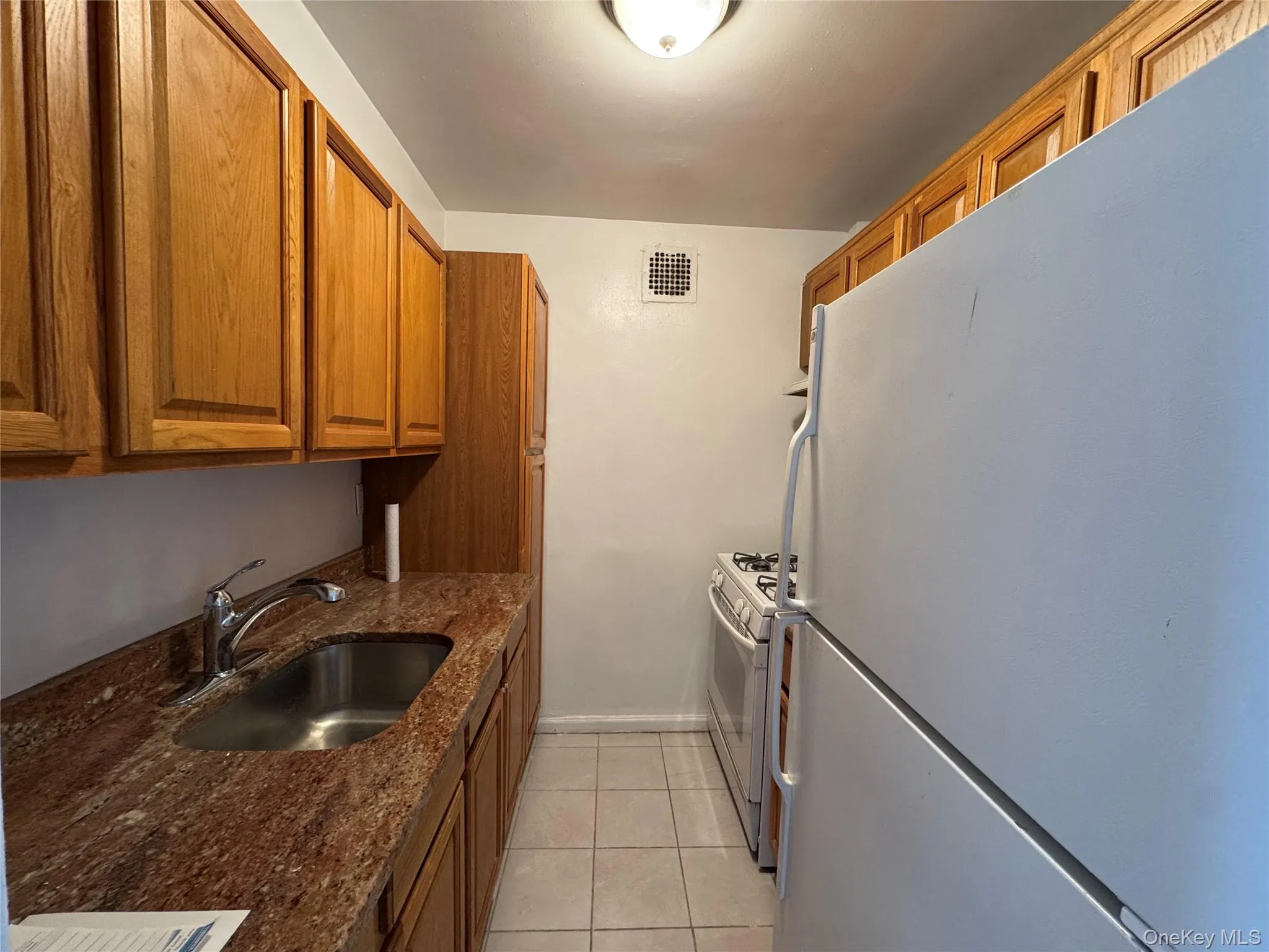 108-49 63rd Ave, New York, NY, 3 Rooms Rooms,1 BathroomBathrooms,Residential Lease,For Rent,63rd Ave,0,977175 108-49 63rd Ave, New York, NY, 3 Rooms Rooms,1 BathroomBathrooms,Residential Lease,For Rent,63rd Ave,0,977175