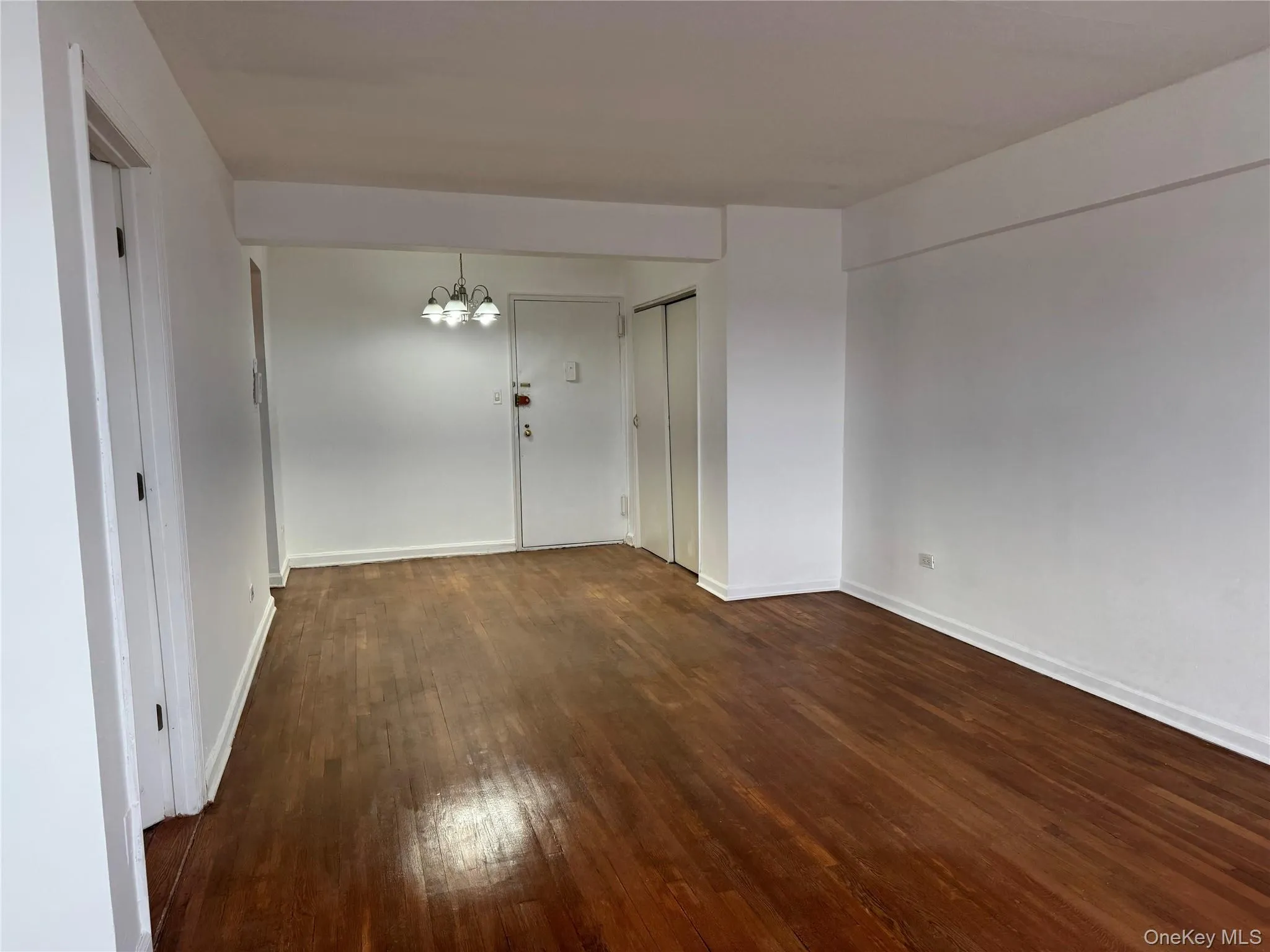108-49 63rd Ave, New York, NY, 3 Rooms Rooms,1 BathroomBathrooms,Residential Lease,For Rent,63rd Ave,0,977175 108-49 63rd Ave, New York, NY, 3 Rooms Rooms,1 BathroomBathrooms,Residential Lease,For Rent,63rd Ave,0,977175