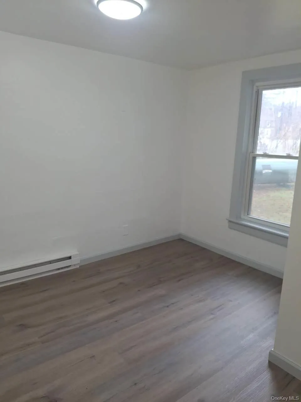 17 Canal Street, Wawarsing, NY, 1 Bedroom Bedrooms, 3 Rooms Rooms,1 BathroomBathrooms,Residential Lease,For Rent,Canal,0,977190 17 Canal Street, Wawarsing, NY, 1 Bedroom Bedrooms, 3 Rooms Rooms,1 BathroomBathrooms,Residential Lease,For Rent,Canal,0,977190