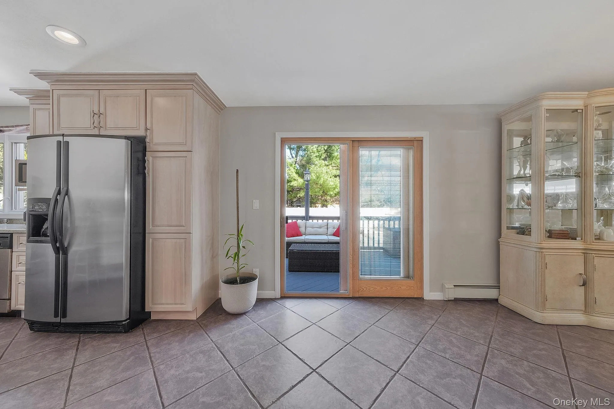 43 Hallock Avenue, Smithtown, NY, 4 Bedrooms Bedrooms, 8 Rooms Rooms,2 BathroomsBathrooms,Residential,For Rent,Hallock,0,977202 43 Hallock Avenue, Smithtown, NY, 4 Bedrooms Bedrooms, 8 Rooms Rooms,2 BathroomsBathrooms,Residential,For Rent,Hallock,0,977202