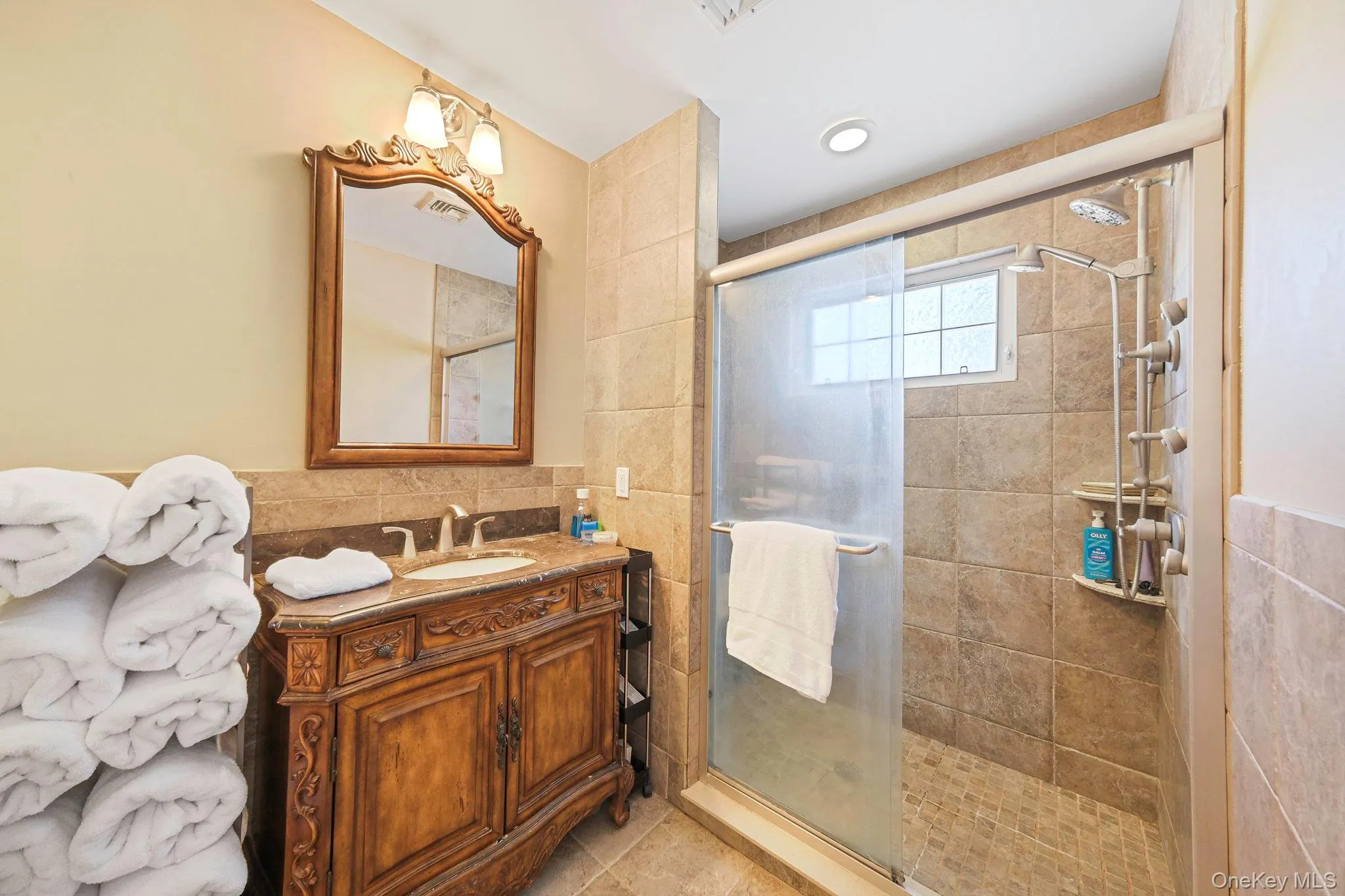 43 Hallock Avenue, Smithtown, NY, 4 Bedrooms Bedrooms, 8 Rooms Rooms,2 BathroomsBathrooms,Residential,For Rent,Hallock,0,977202 43 Hallock Avenue, Smithtown, NY, 4 Bedrooms Bedrooms, 8 Rooms Rooms,2 BathroomsBathrooms,Residential,For Rent,Hallock,0,977202