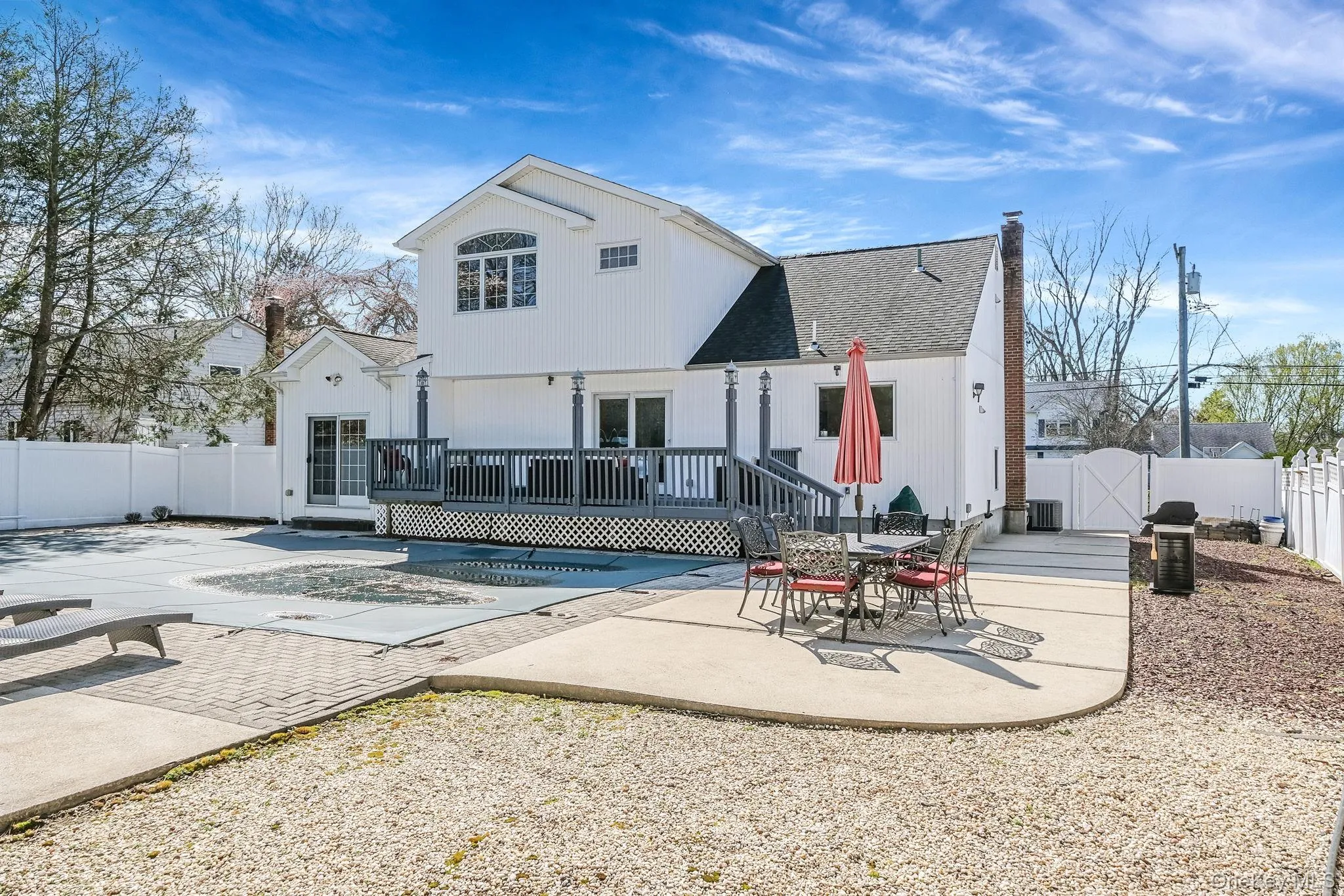 43 Hallock Avenue, Smithtown, NY, 4 Bedrooms Bedrooms, 8 Rooms Rooms,2 BathroomsBathrooms,Residential,For Rent,Hallock,0,977202 43 Hallock Avenue, Smithtown, NY, 4 Bedrooms Bedrooms, 8 Rooms Rooms,2 BathroomsBathrooms,Residential,For Rent,Hallock,0,977202