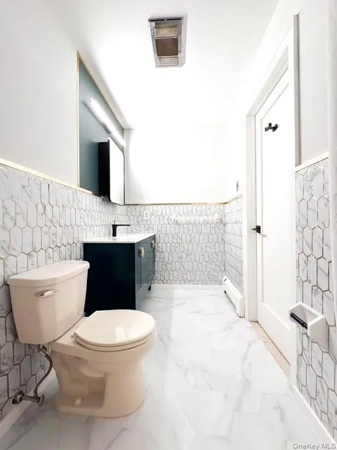 250 Maloney Road, La Grange, NY, 3 Bedrooms Bedrooms, 14 Rooms Rooms,3 BathroomsBathrooms,Residential,For Rent,Maloney,0,977212 250 Maloney Road, La Grange, NY, 3 Bedrooms Bedrooms, 14 Rooms Rooms,3 BathroomsBathrooms,Residential,For Rent,Maloney,0,977212