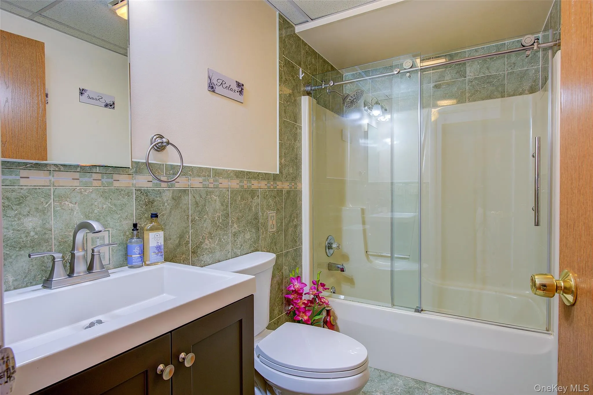 41 Beechwood Avenue, Mount Vernon, NY, 3 Bedrooms Bedrooms, 7 Rooms Rooms,2 BathroomsBathrooms,Residential Lease,For Rent,Beechwood,0,977214 41 Beechwood Avenue, Mount Vernon, NY, 3 Bedrooms Bedrooms, 7 Rooms Rooms,2 BathroomsBathrooms,Residential Lease,For Rent,Beechwood,0,977214
